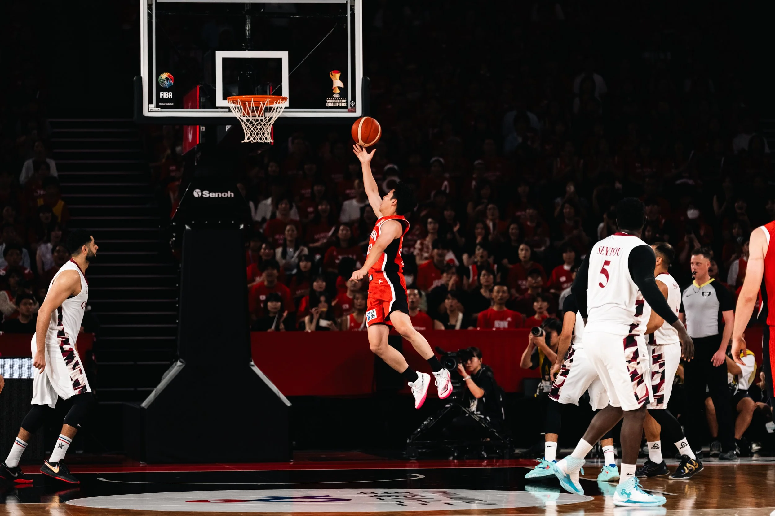 FIBAWC-WINDOW4-JPN-QTR-48.jpg