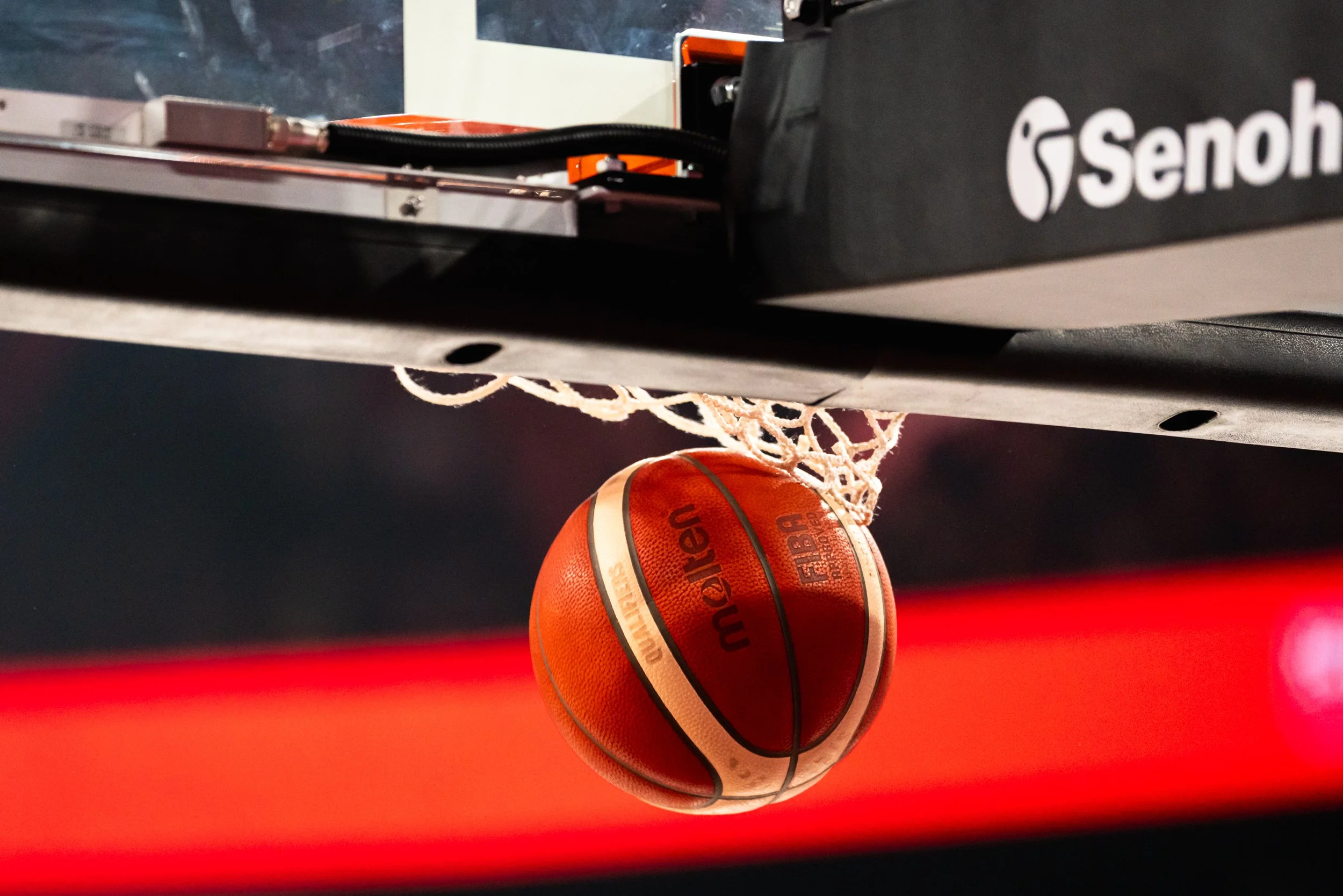 FIBAWC-WINDOW4-JPN-QTR-8.jpg
