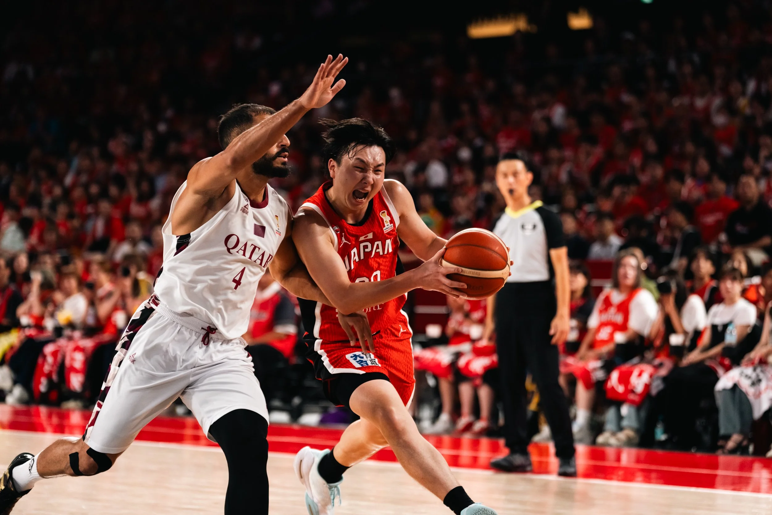 FIBAWC-WINDOW4-JPN-QTR-97.jpg