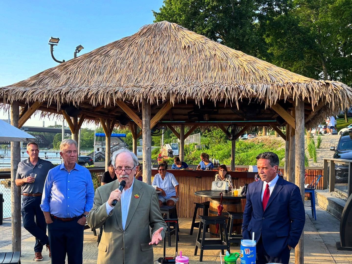 Thank you to our Host Committee and our Governor, Ned Lamont, for their generous support and words and for taking time out of their Thursday night to support our campaign! 

It was a memorable evening filled with great company, discussions, and view,