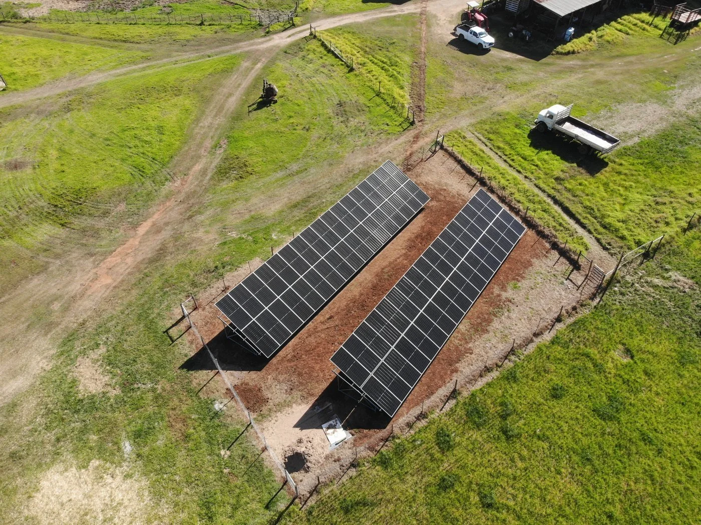 Wagyu Beef Farm, Alexandria – 87.8 kWp + 300 kWh
Ground-mounted hybrid, 100% off-grid since Oct 2026 after cutting electricity costs by 80%.