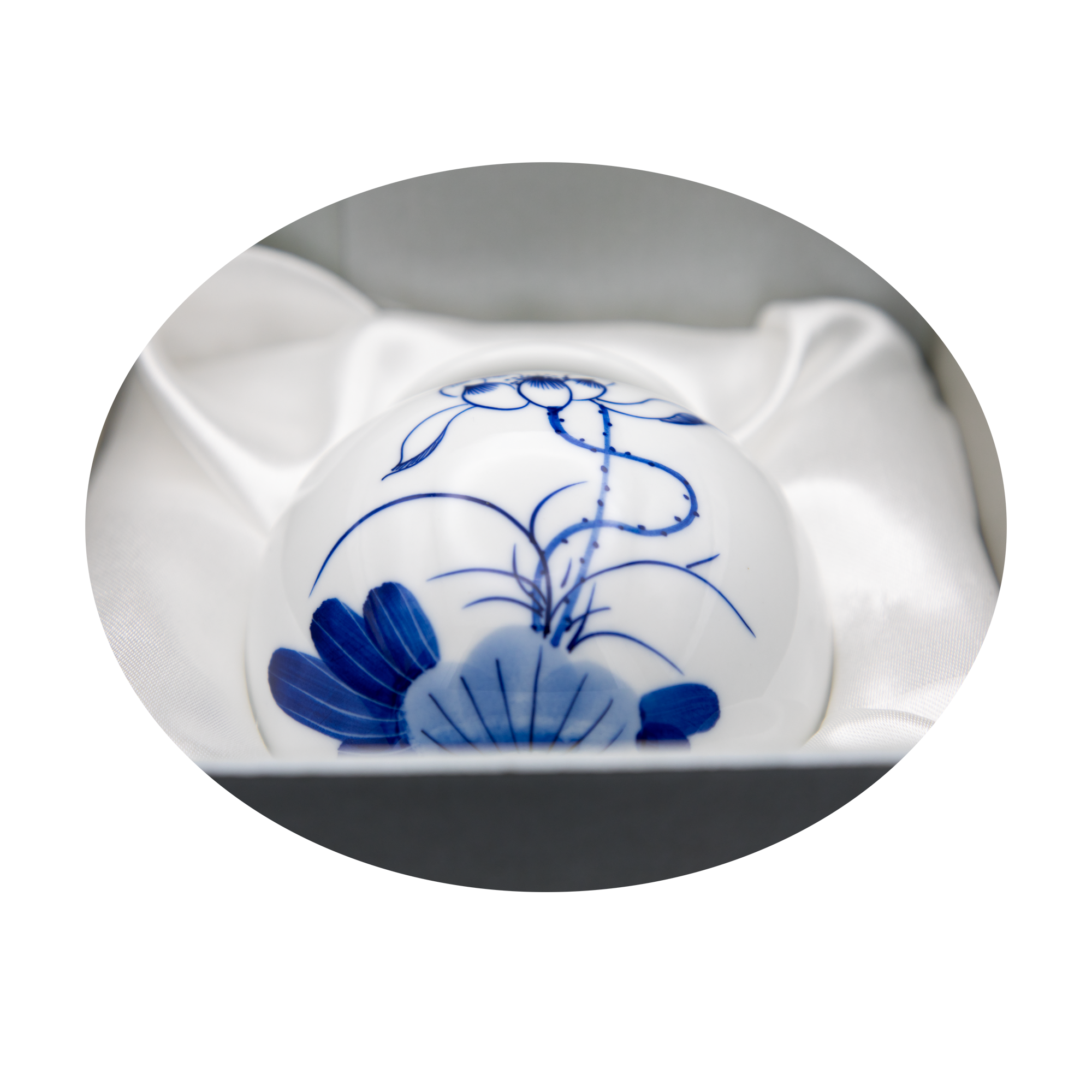 tea jar in case.png