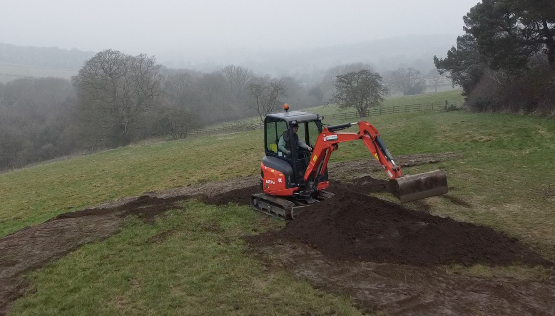 Orange digger.png