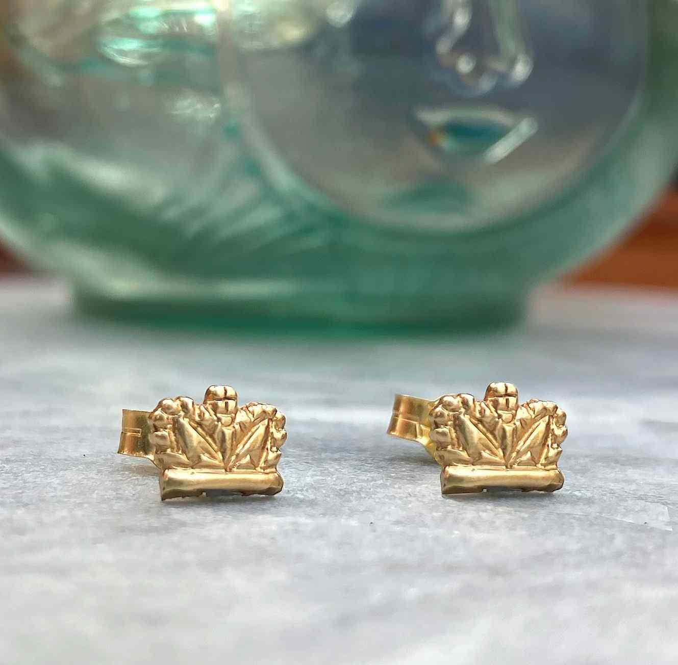 Crown-Ethical-Gold-Stud-Earrings-Francesca-Stella-Ethical-Jewellery1.jpg