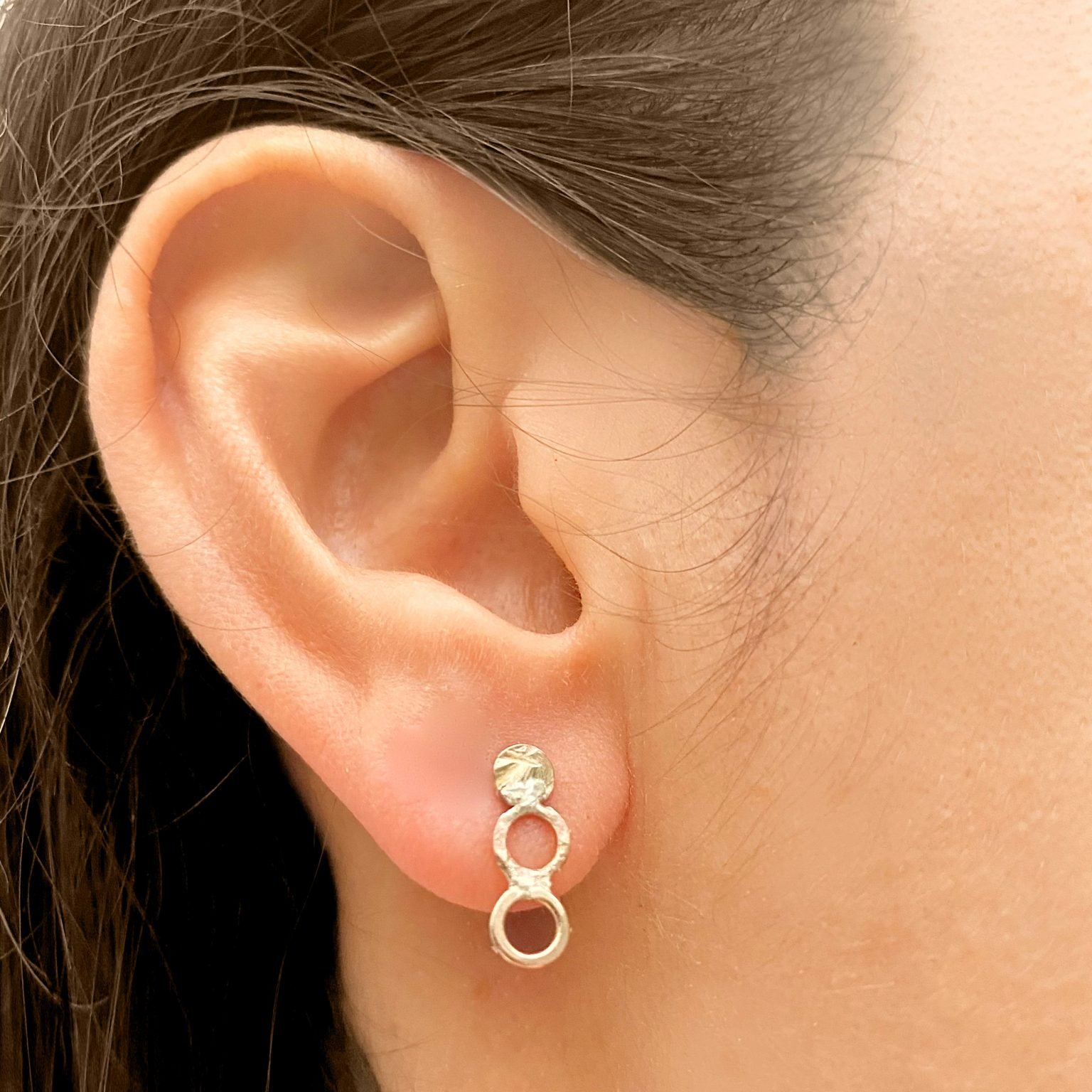 Cerchi-Ethical-Gold-Stud-Earrings-Francesca-Stella-Ethical-Jewellery4.jpg