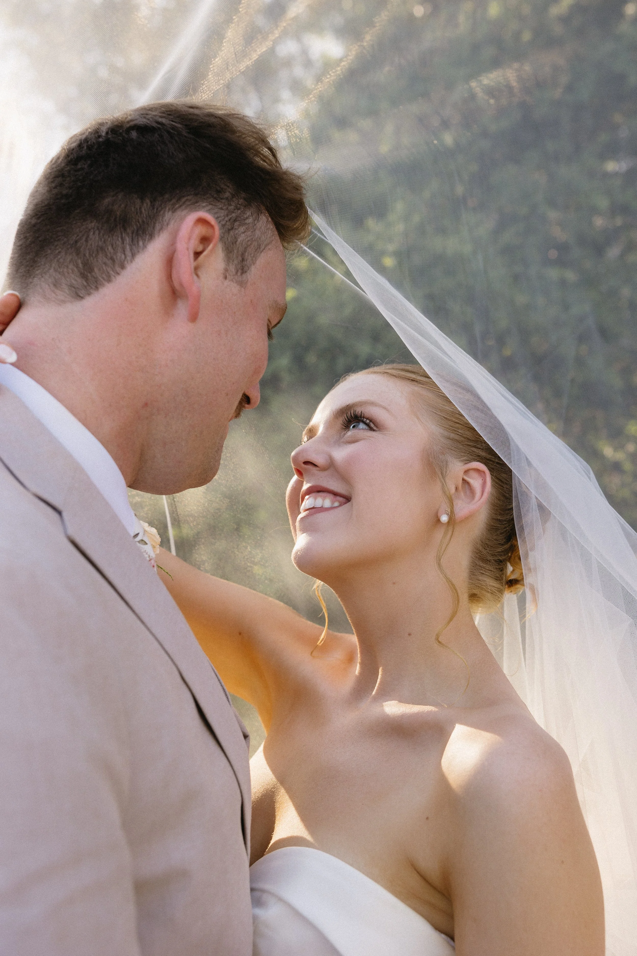 Larsen & Mandy Wedding by Canned Close Up 6-22-2024  385697.jpg