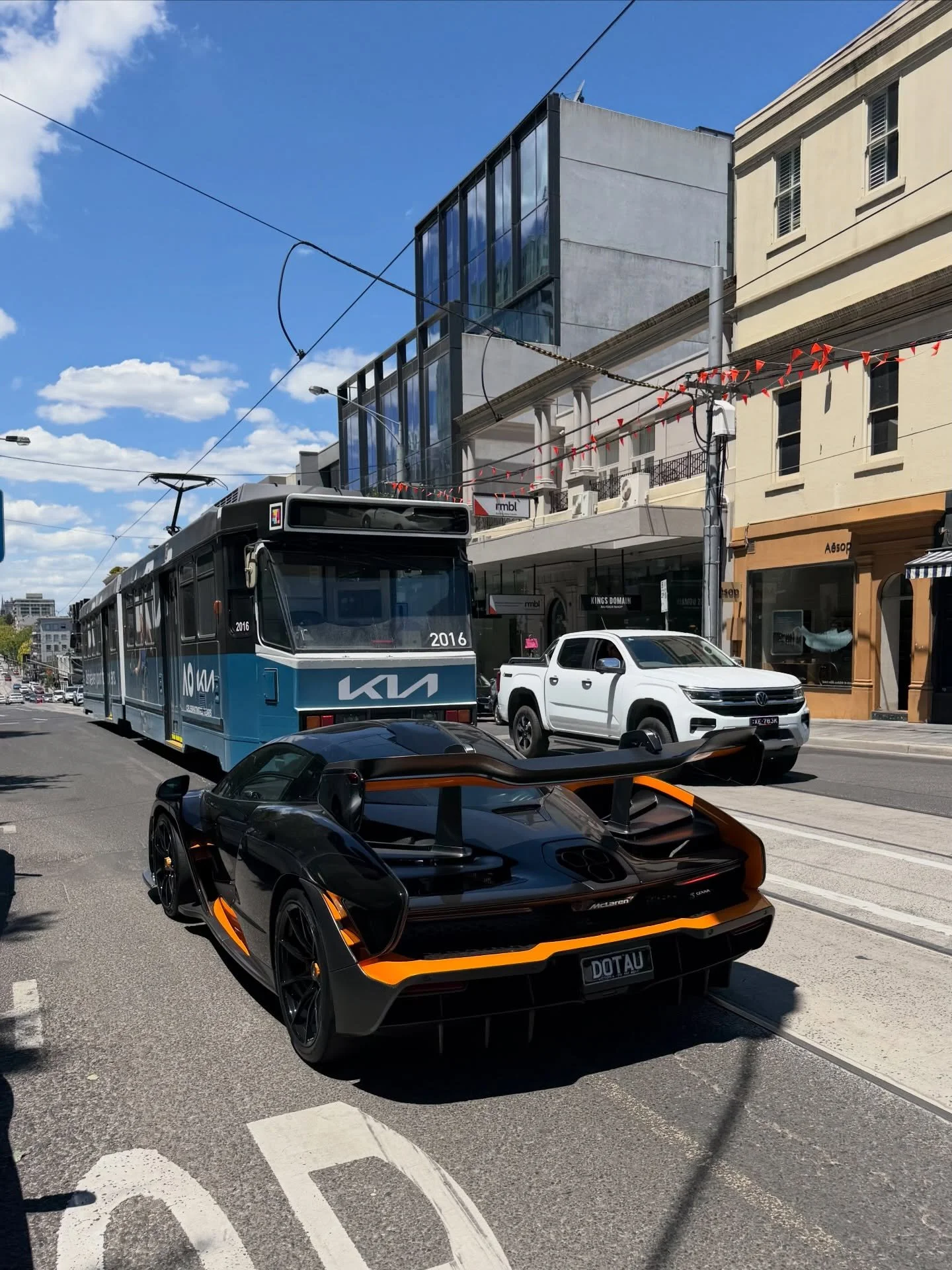 An epic McLaren Senna spotted on Toorak Road yesterday afternoon by @not_earl. What did you see out over the weekend?
