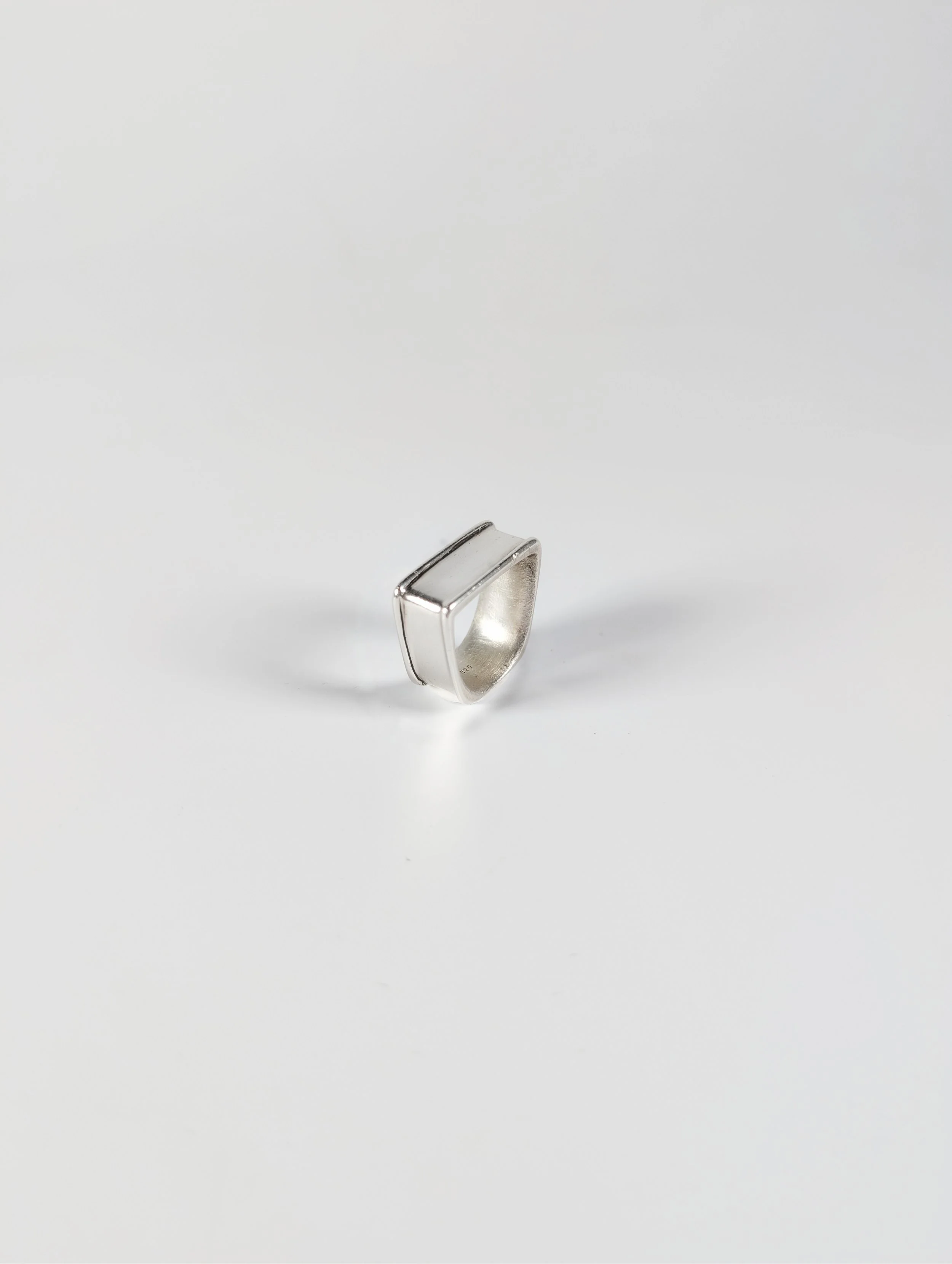 flat premium silver signet ring