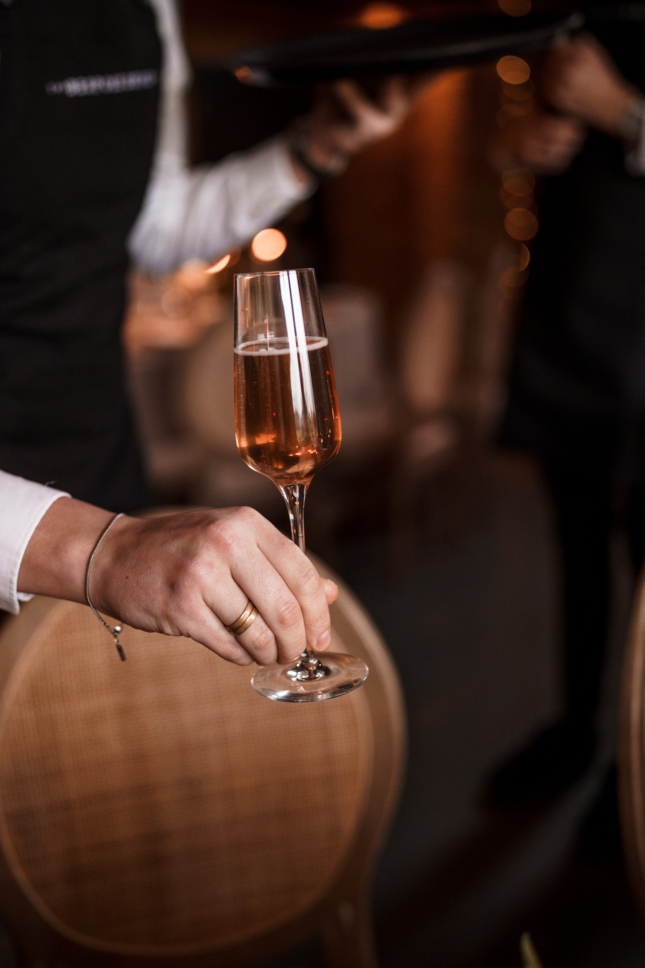 Cocktail Bartenders & Wedding Bartenders