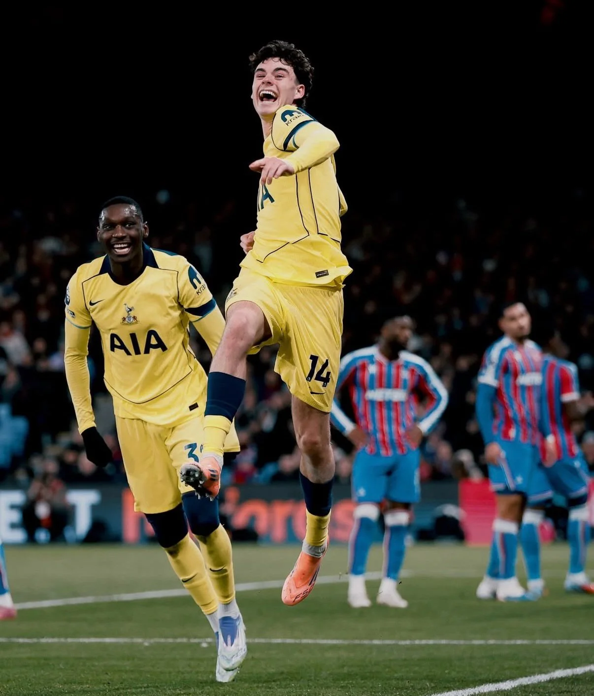 Absolutely over the moon for Archie 🤍💙
His first senior goal &mdash; a moment every young player dreams of.

So proud of the work you&rsquo;ve put in, mate. Fully deserved.
Well done Archie. KEEP MOVING FORWARD 💪🔥📈⚽️

#integerfootball #blueskysp