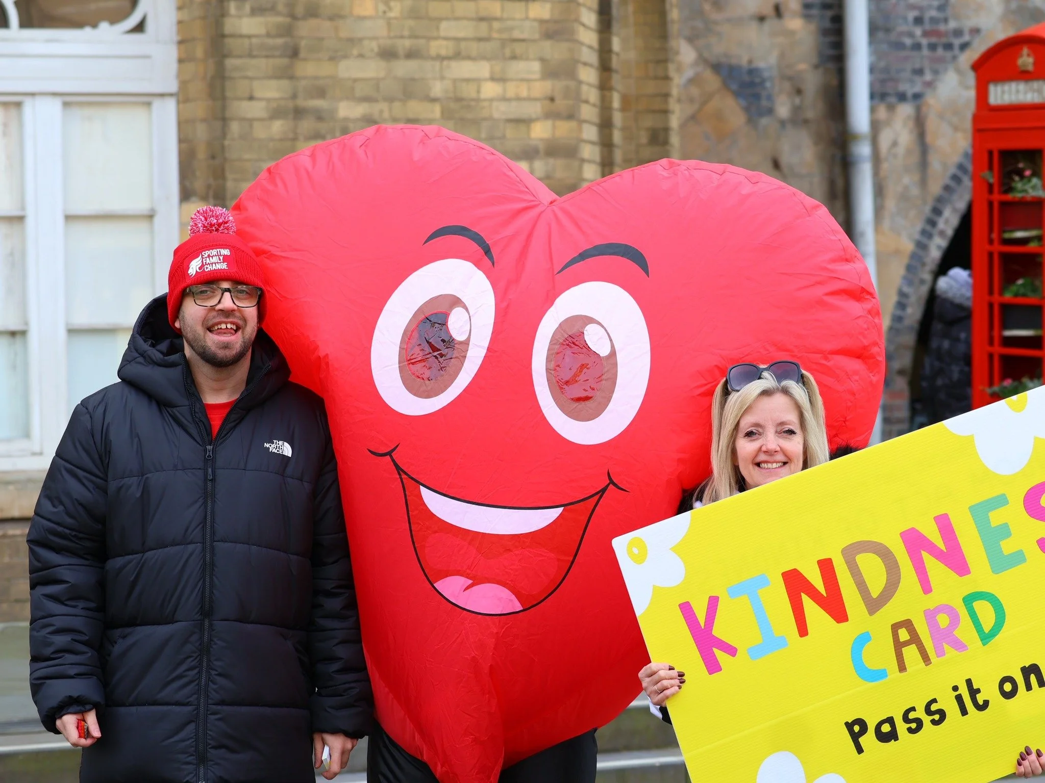 Charity descends on the South West to celebrate Random Acts of Kindness Day!