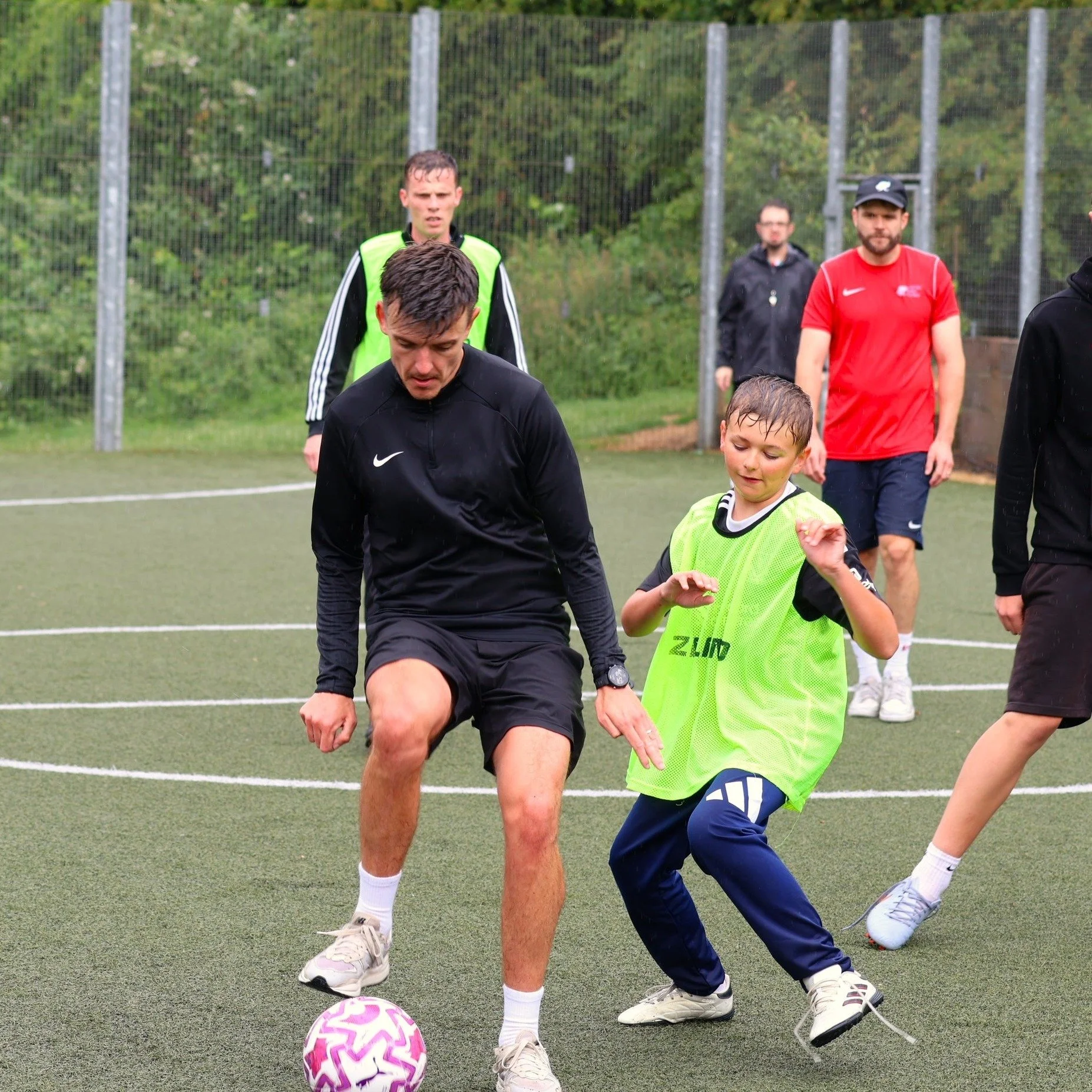 ⚽ Welcome to Monday Football! ⚽

This is an open session for all ages and abilities, giving everyone the chance to play football, make new friends, and socialise with some amazing young people from the local area.

📍 Astro Turf next to the Sports Ce