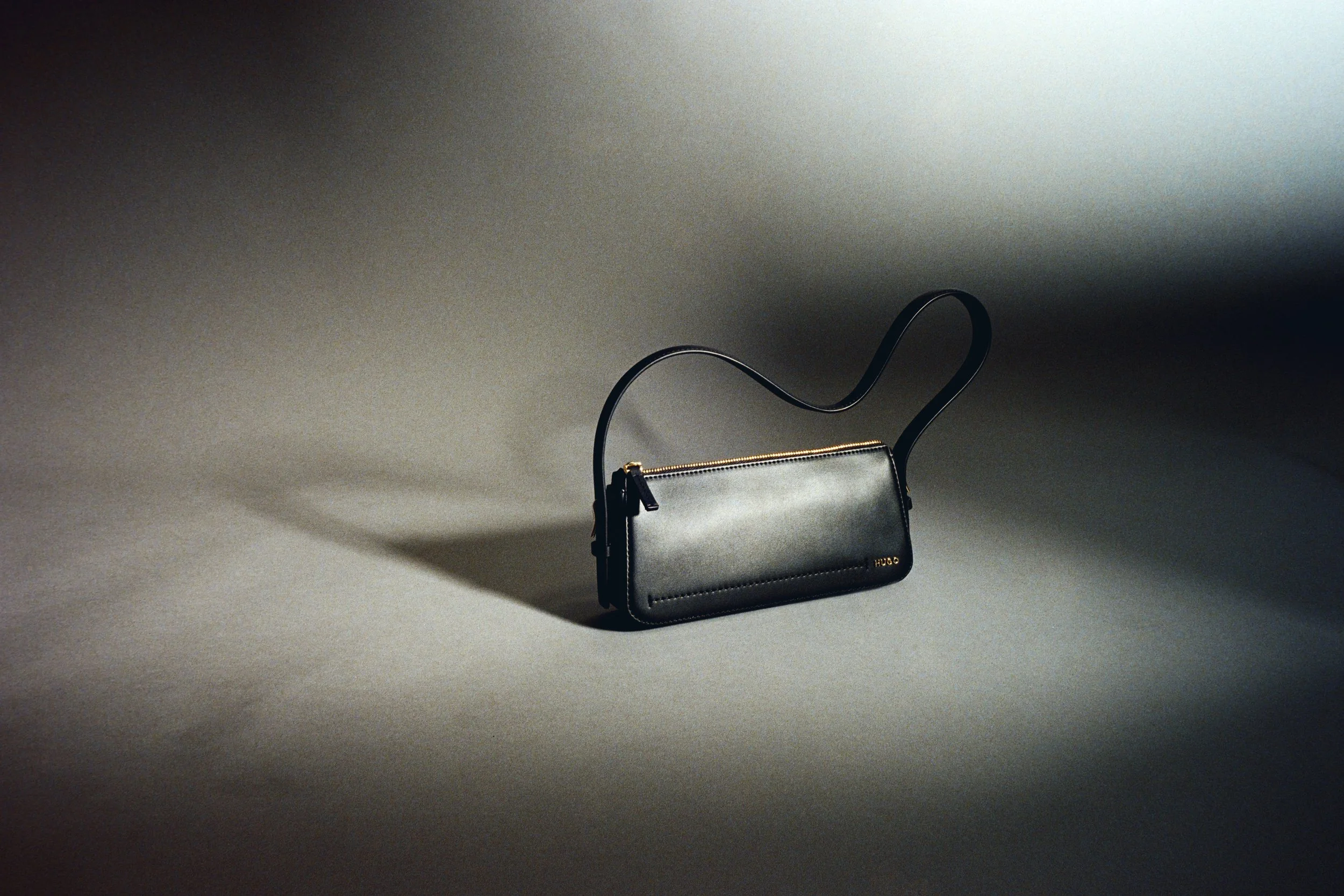 HUGO_BAG_001 copy.jpg