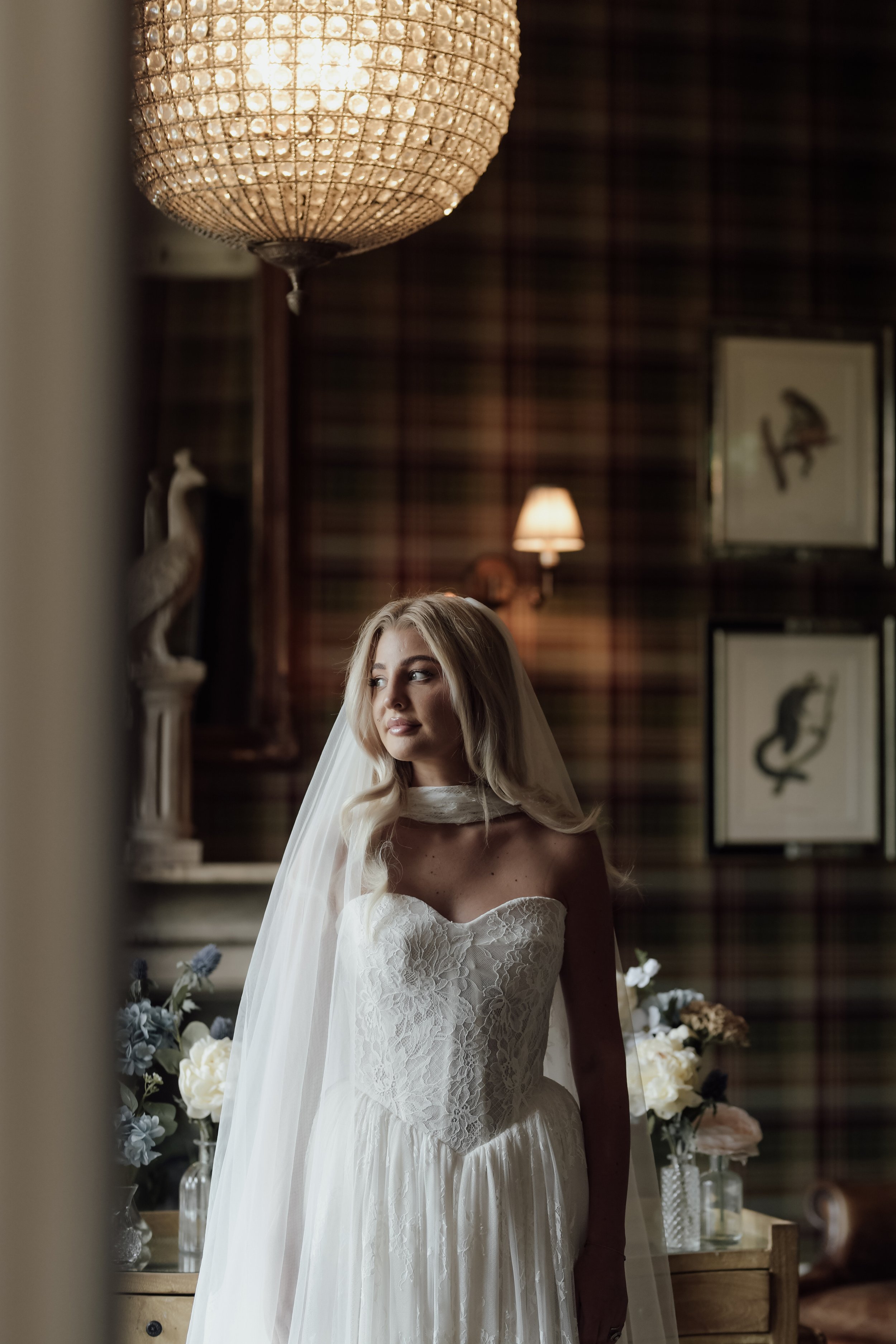 Elegant bridal portrait showcasing soft glam bridal makeup, glowing skin and timeless wedding beauty.