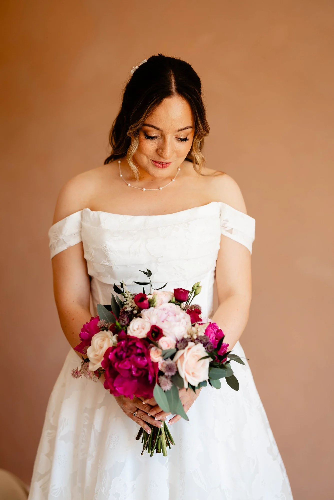 briony_ryan_stokefarmbarnwedding_25052695.jpg