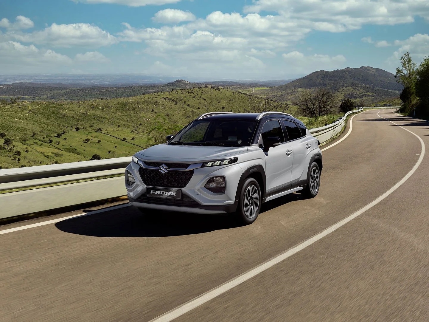 Suzuki-FRONX-024-Madrid-Escorial-Driving-1631.jpg