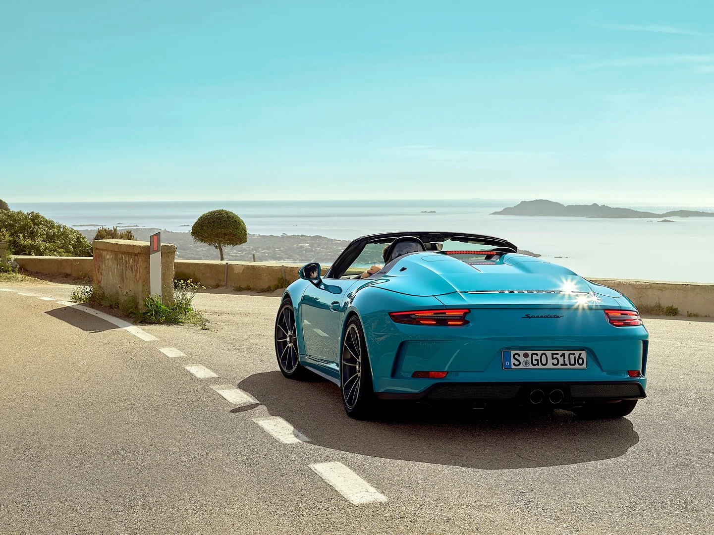 PORSCHE-911-SPEEDSTER-2019-CF008730.jpg