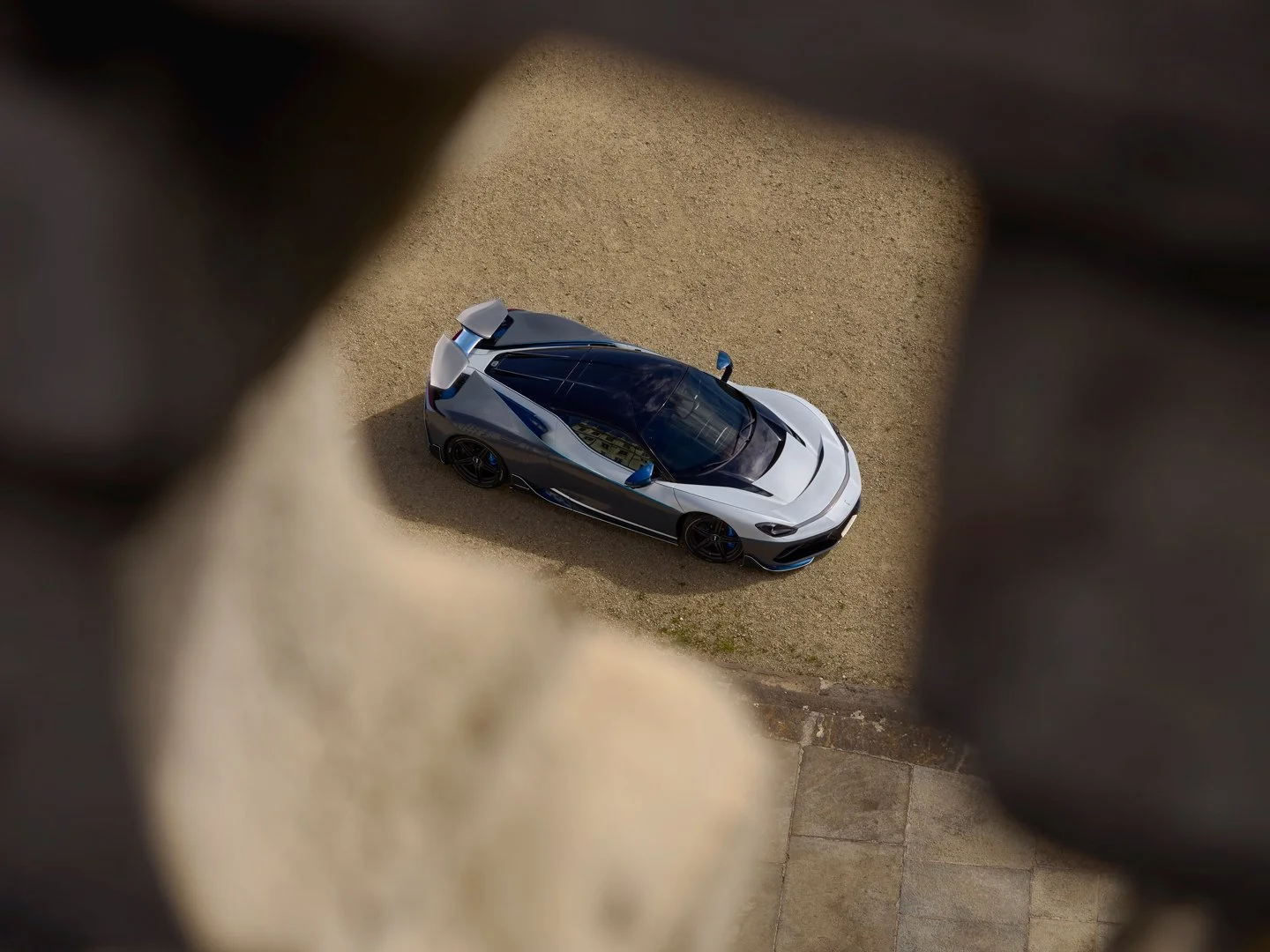 PININFARINA-BATTISTA-90-STUPINIGI-CF014721-CL.jpg