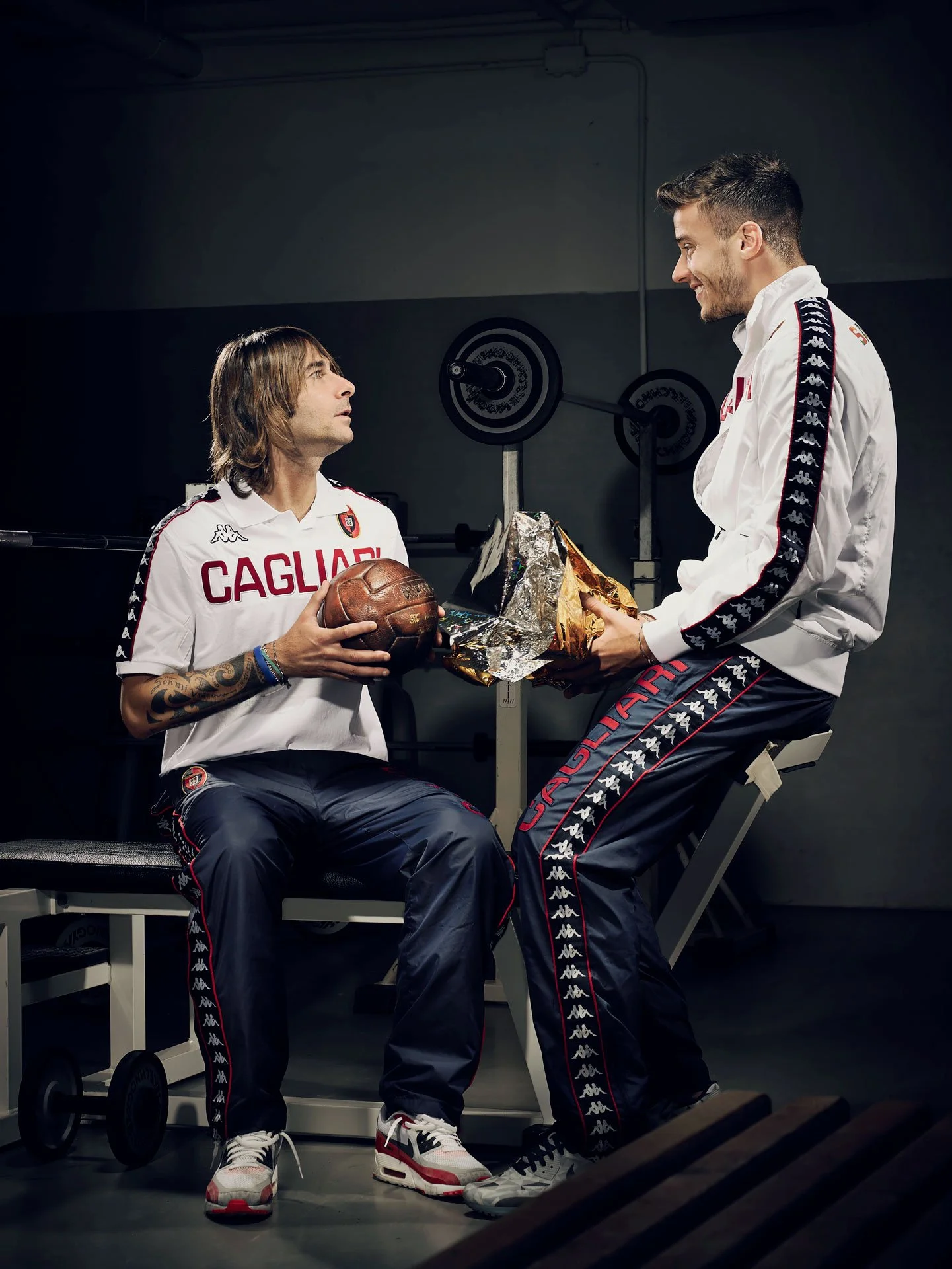 CAGLIARI-CALCIO-CALENDAR-2015-CHRIS-LAWRENCE-CONTI-CRISETIG.jpg