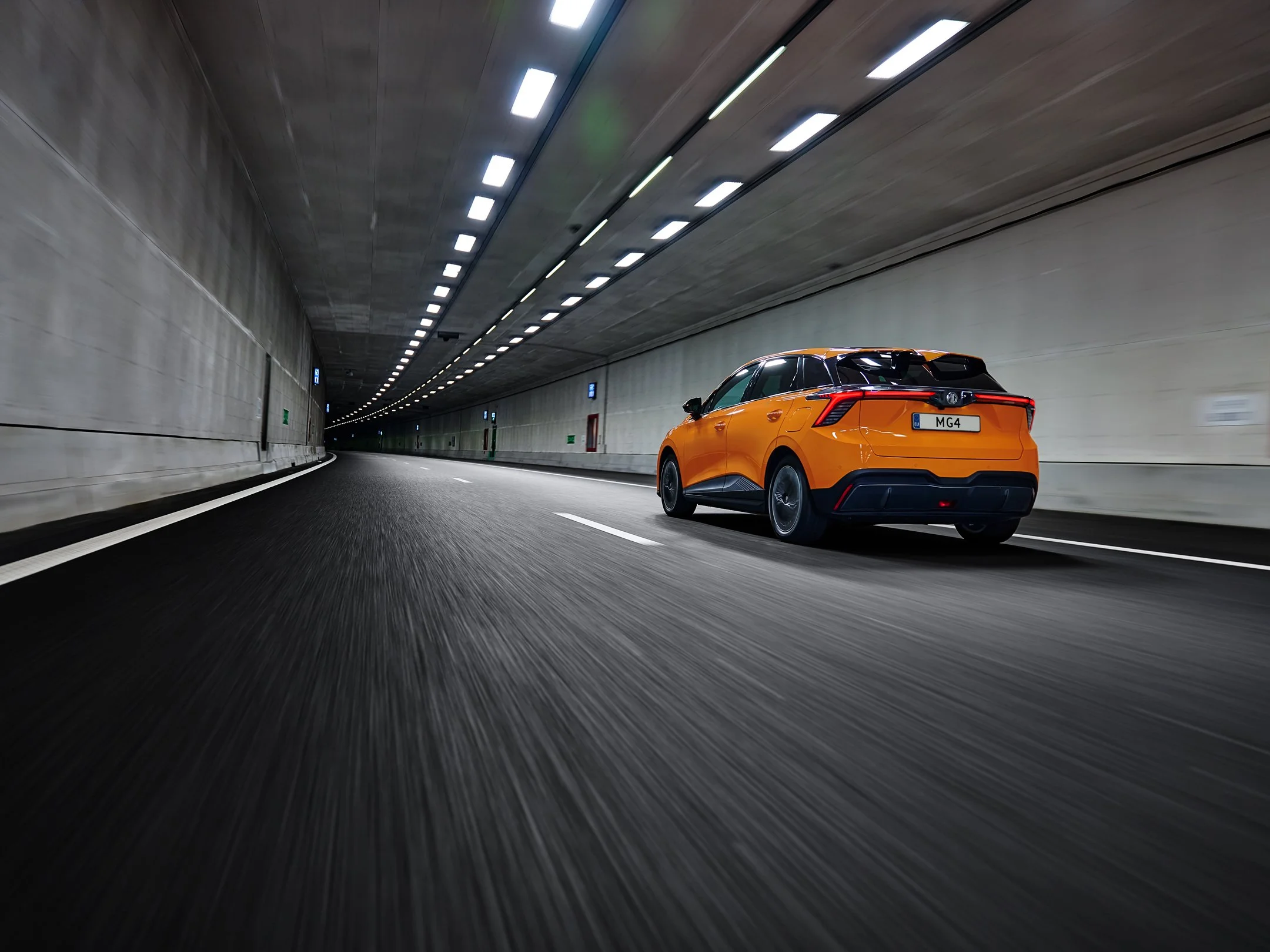 MG.001.OUTDOOR-HERO-FINAL-LR-sRGB.jpg