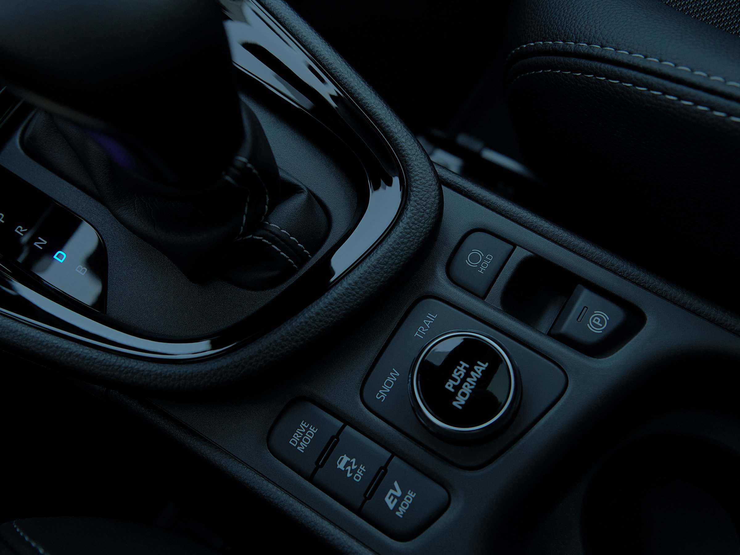 YARIS-CROSS-4WD-24-06-25-_CLP1011.jpg