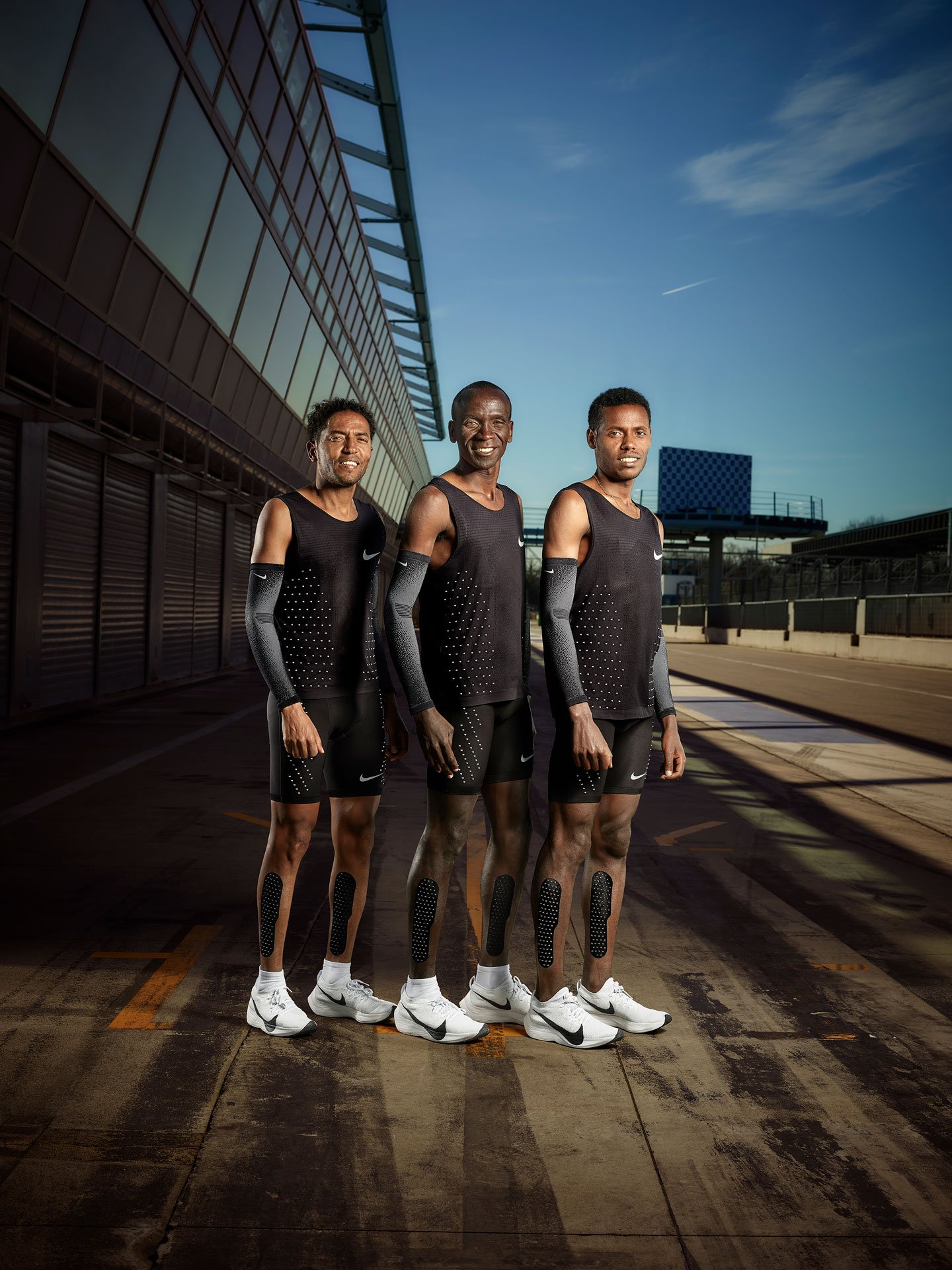 BREAKING-2-PROJECT-NIKE-RUNNERS-WORLD-COVER-HR.jpg