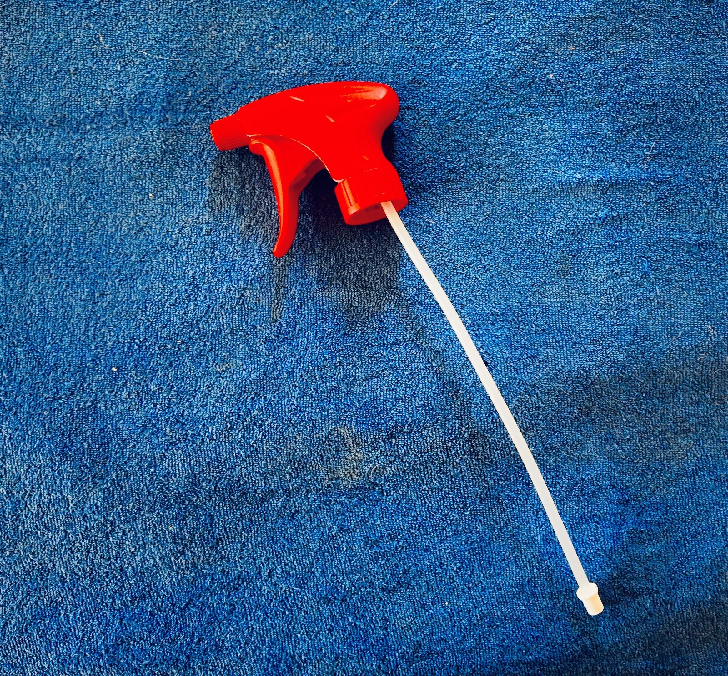 750ml Empty Spray Bottle (With Selection of Colored Spray Head)