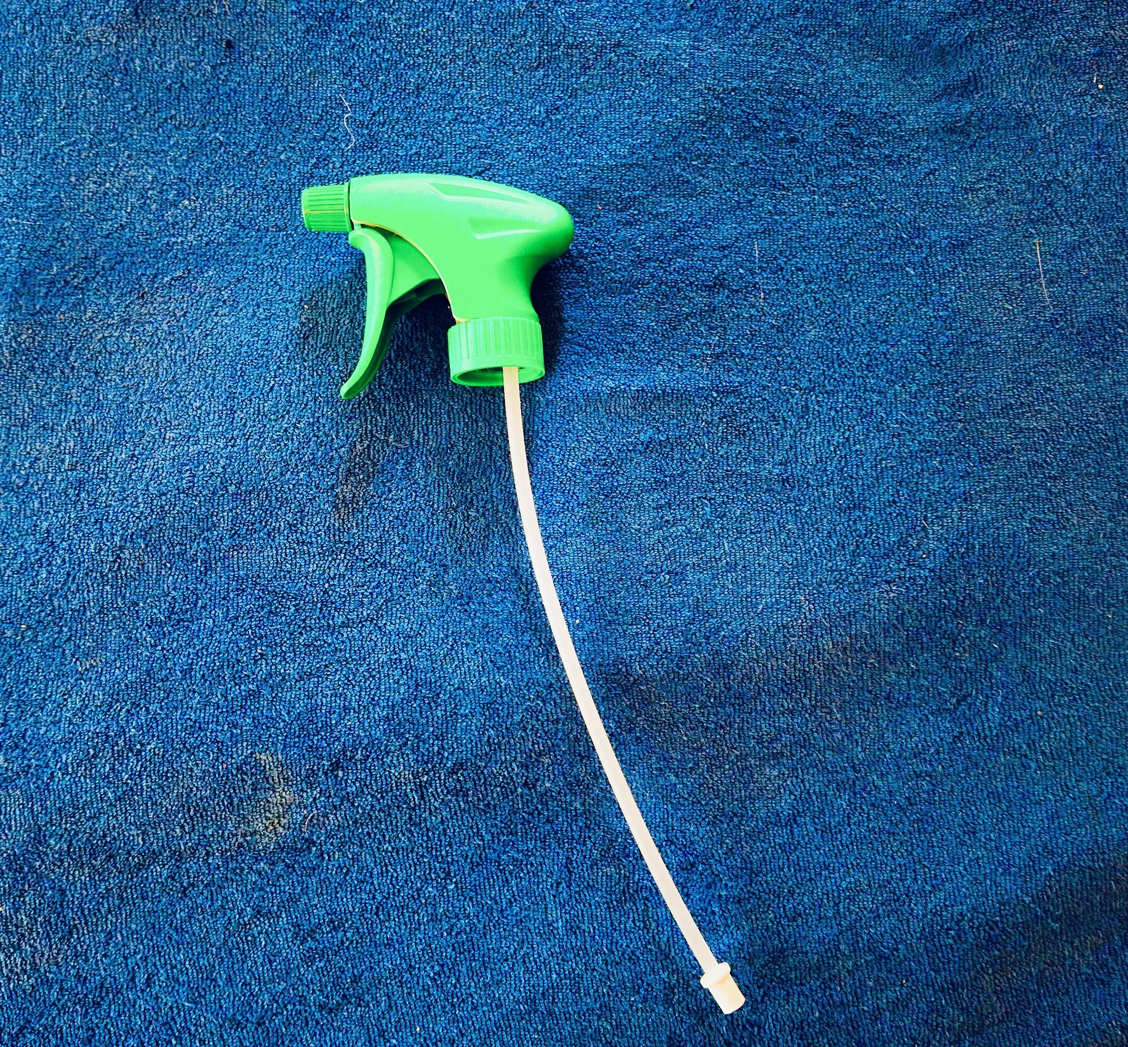 750ml Empty Spray Bottle (With Selection of Colored Spray Head)