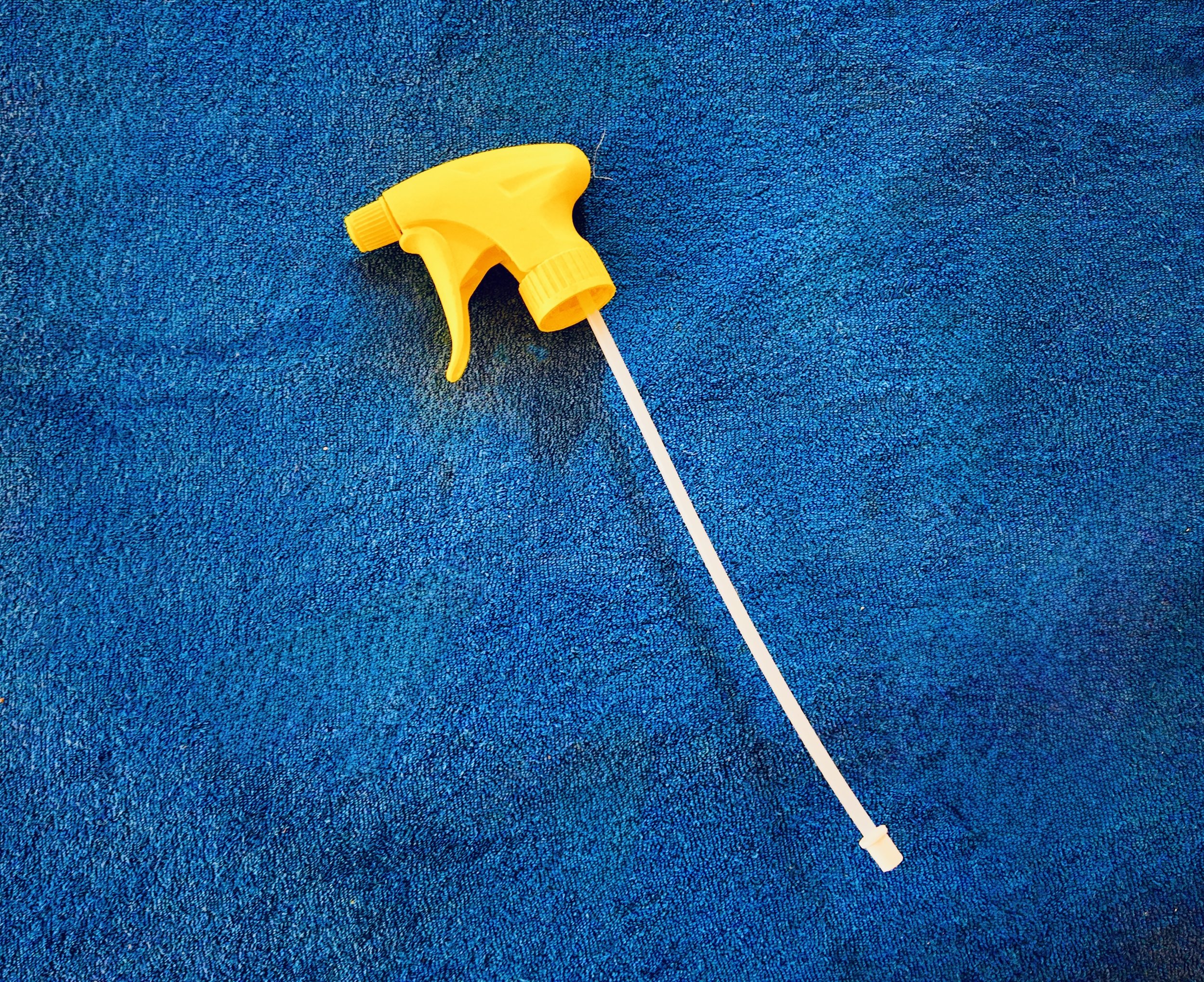 750ml Empty Spray Bottle (With Selection of Colored Spray Head)