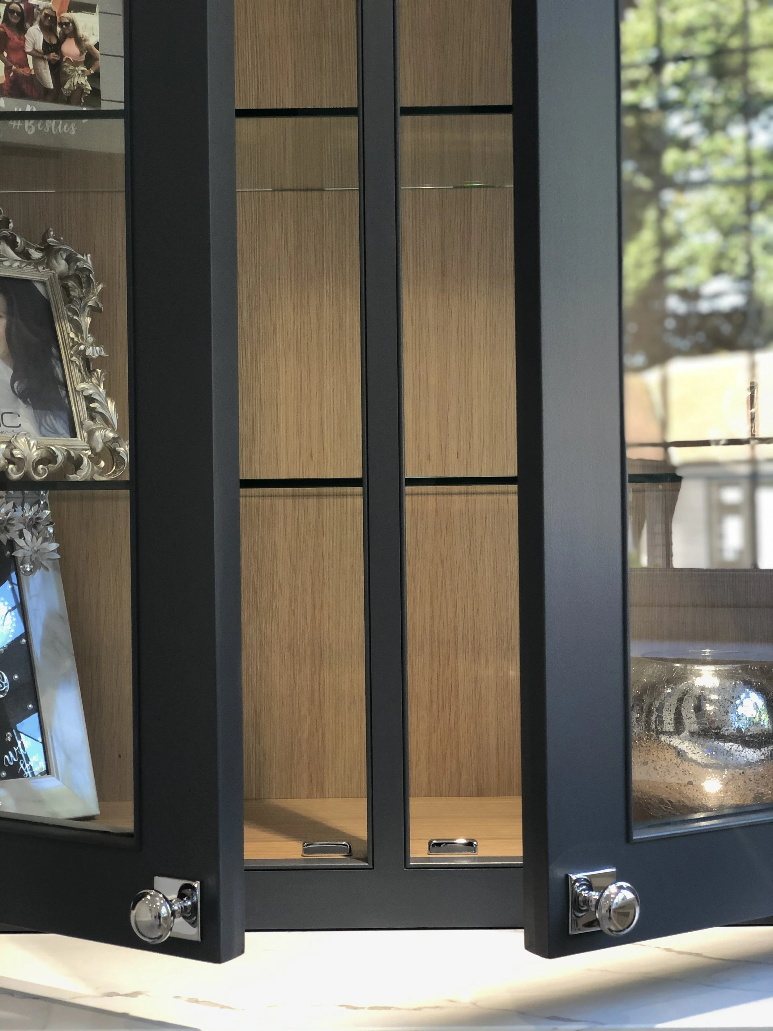  Local Kitchen Specialists Kings Hill, Local Kitchen Specialists West Malling, Made-to-Measure Kitchens Kings Hill, Luxury Kitchen Installers West Malling, Danmar Kitchens West Malling.