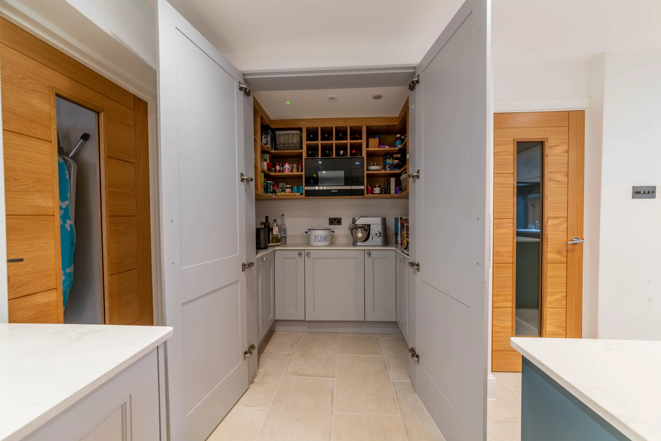 Contemporary Kitchen Design Kent, Traditional Kitchen Designers Kent, Kitchen Specialists South London,