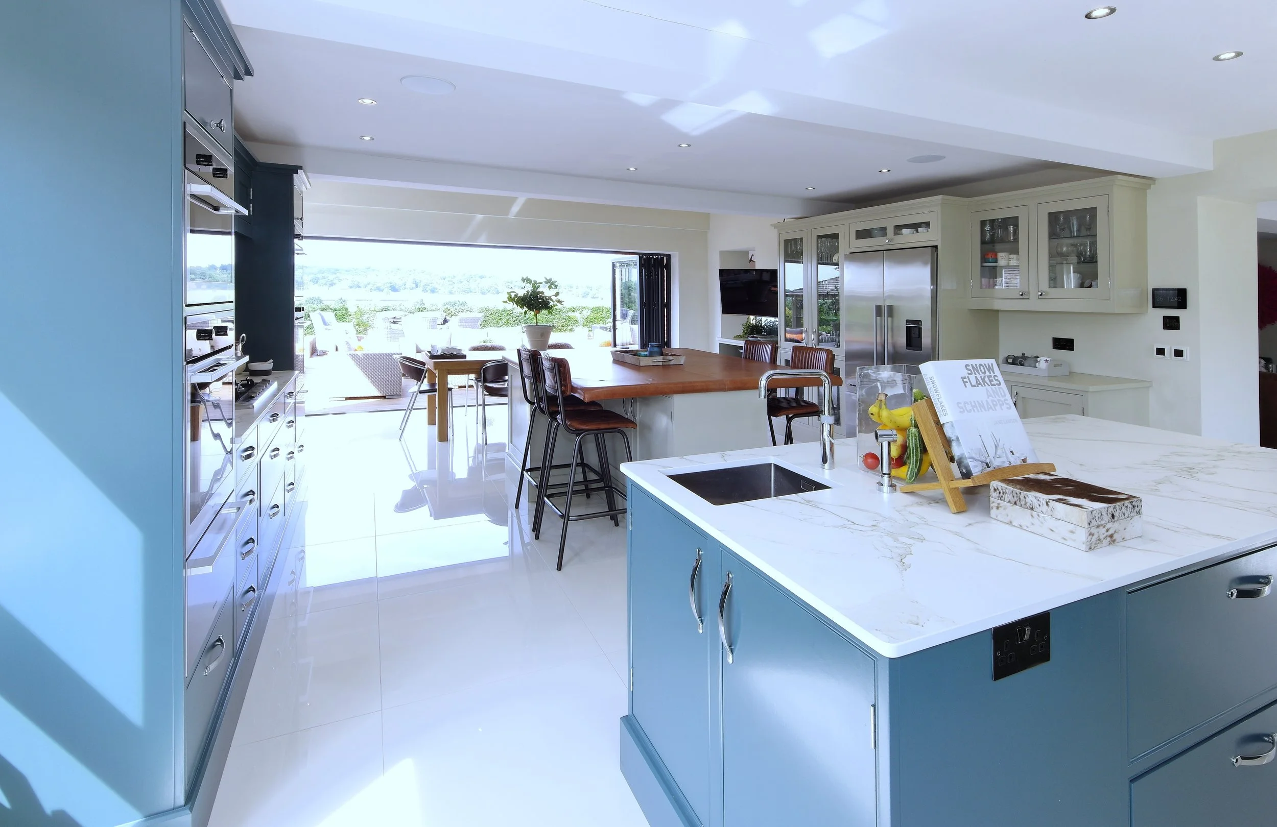 Local Kitchen Specialists Kings Hill, Local Kitchen Specialists West Malling, Made-to-Measure Kitchens Kings Hill, Luxury Kitchen Installers West Malling, Danmar Kitchens West Malling.
