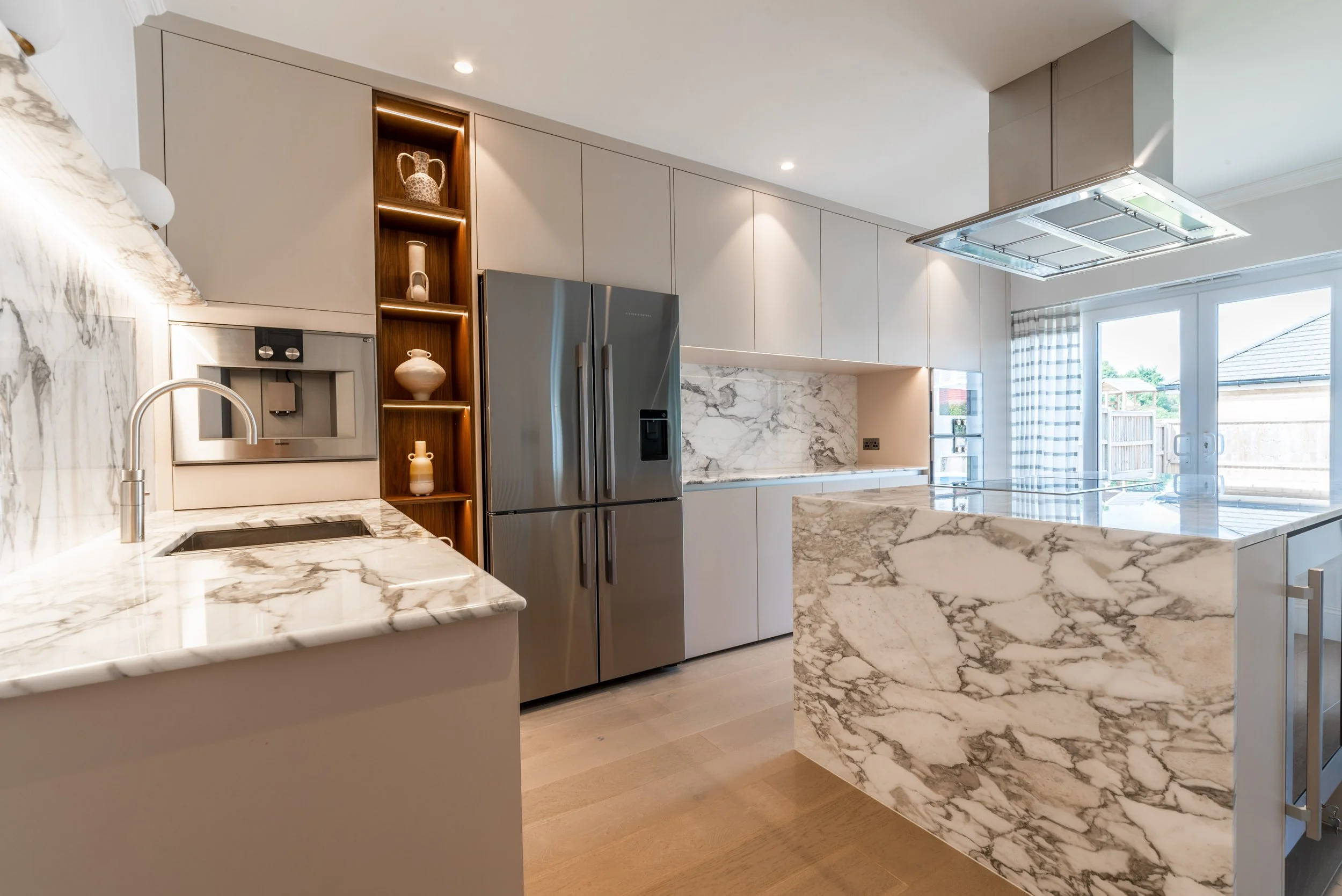 Kitchen Fitters Kent, Bespoke Kitchen Design, Modern Kitchen Design Kent, Traditional Kitchens Kent