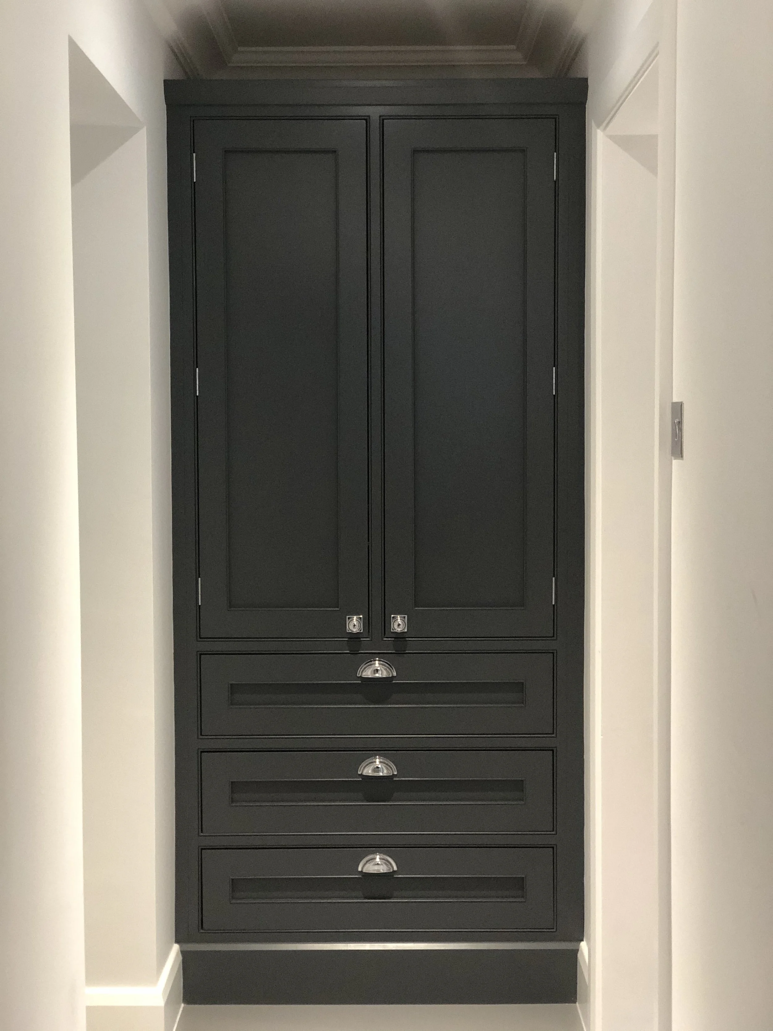  Local Kitchen Specialists Kings Hill, Local Kitchen Specialists West Malling, Made-to-Measure Kitchens Kings Hill, Luxury Kitchen Installers West Malling, Danmar Kitchens West Malling.
