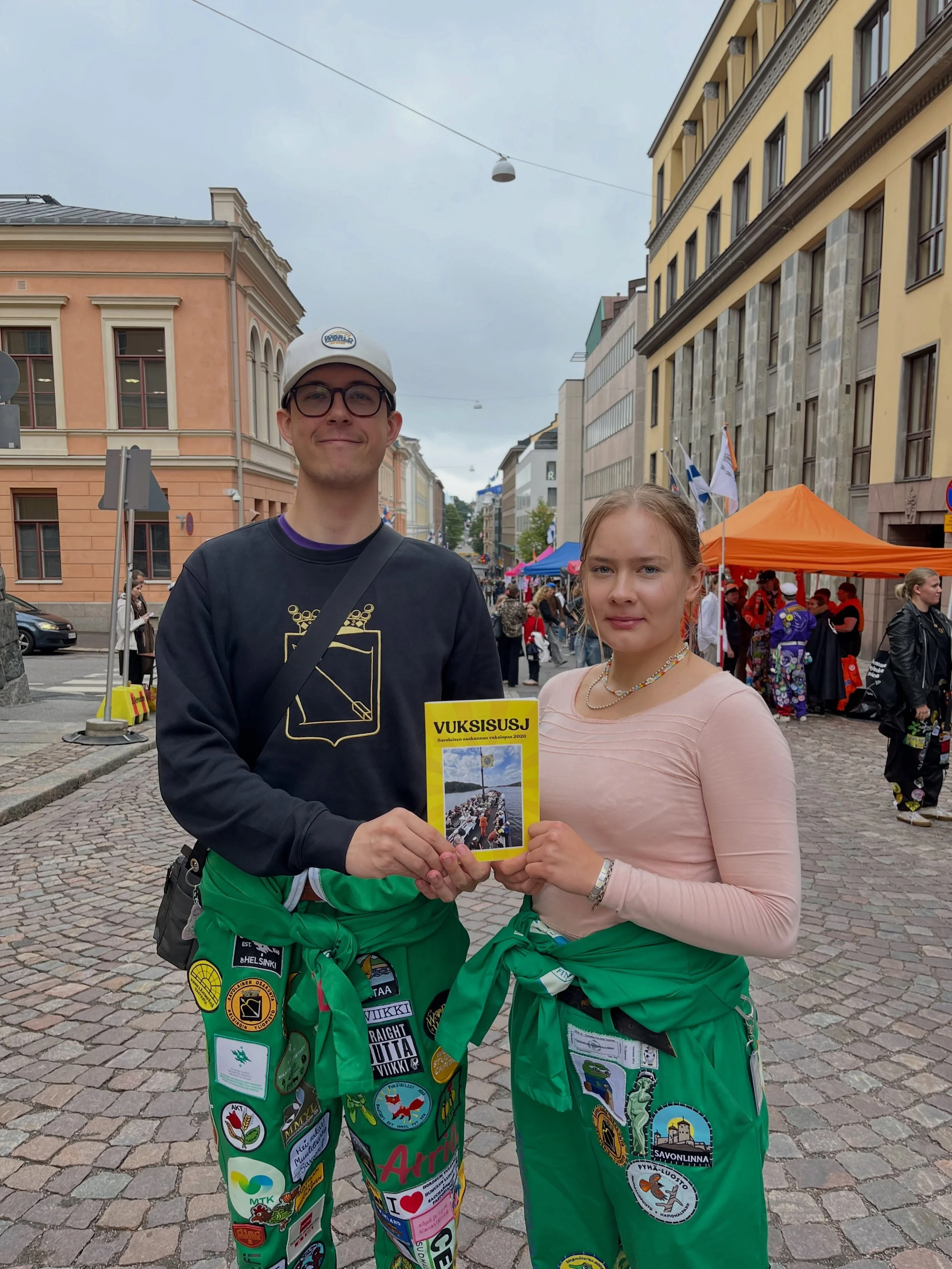 SavOlla on upeat uudet vuksivastaavat🤩 Vuksimajuri Aava ja vuksikapteeni Joona opastavat t&auml;m&auml;n vuoden vuksit osakunnan saloihin! P&auml;&auml;set tapaamaan vuksivastaavia vuksitapahtumissamme tai vuksivastaanotoilla.

My&ouml;s uusi Vuksis