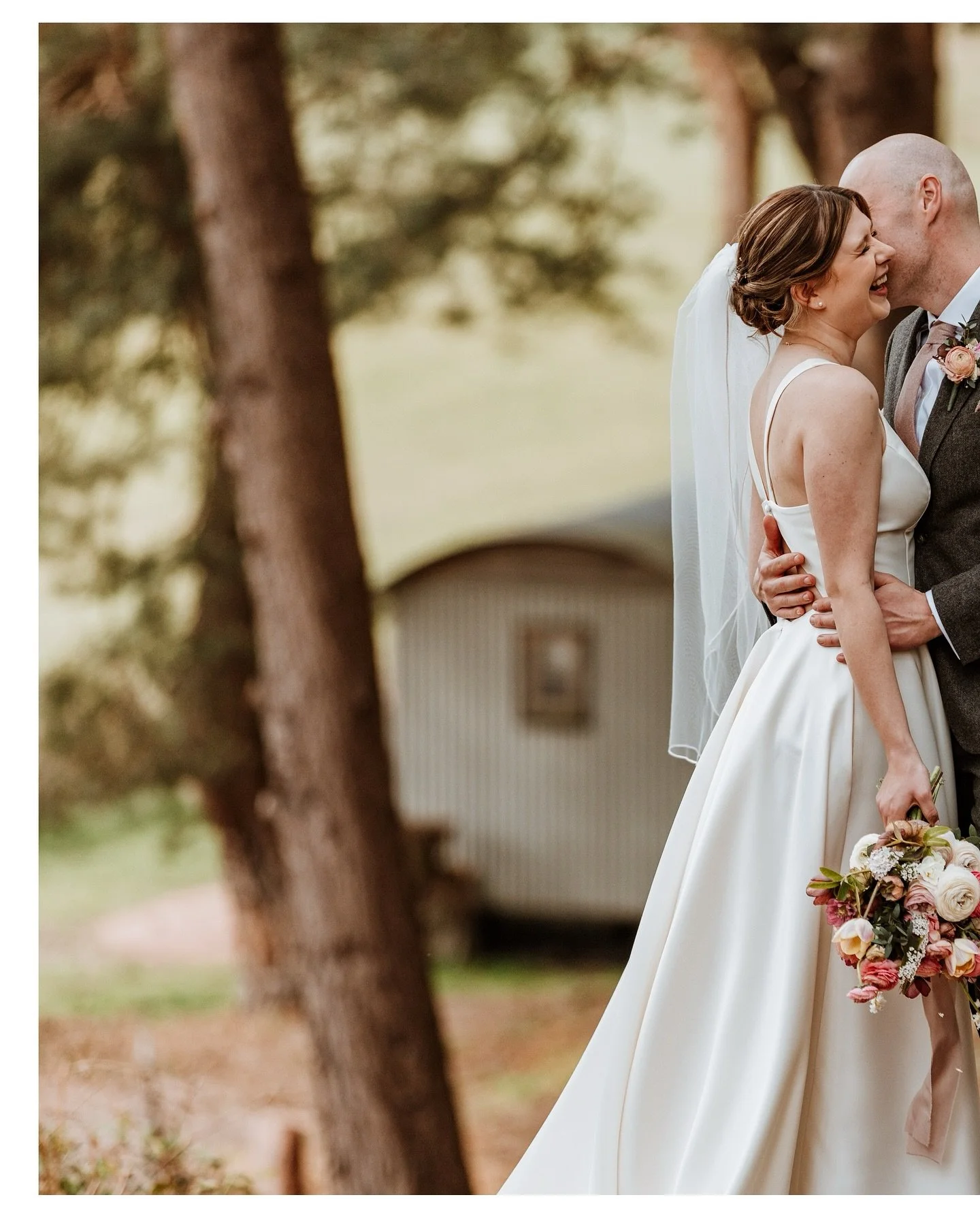 N &amp; T 💍🍸

Venue - @bridalbarnwedding 
Catering - @tallulahand.co 
Hair - @hair.by.sophie.sanderson 
Decor &amp; flowers - @pheasant_field_flowers 
Confetti - @shropshirepetals 
Registrars - @shropsregistrars 
Dress - @prettyinprelovedbridal 
Ba