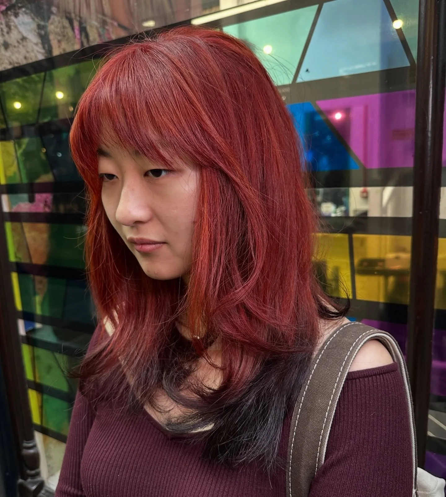 Fox vibes only 🦊

We&rsquo;re loving this rich, deep red by @joshuajuvenilia perfect for those cosy winter days. Using @colorissimo_official 5.4 at the base and 1.0 on the tips, this look adds depth and warmth while keeping that glossy, statement-ma