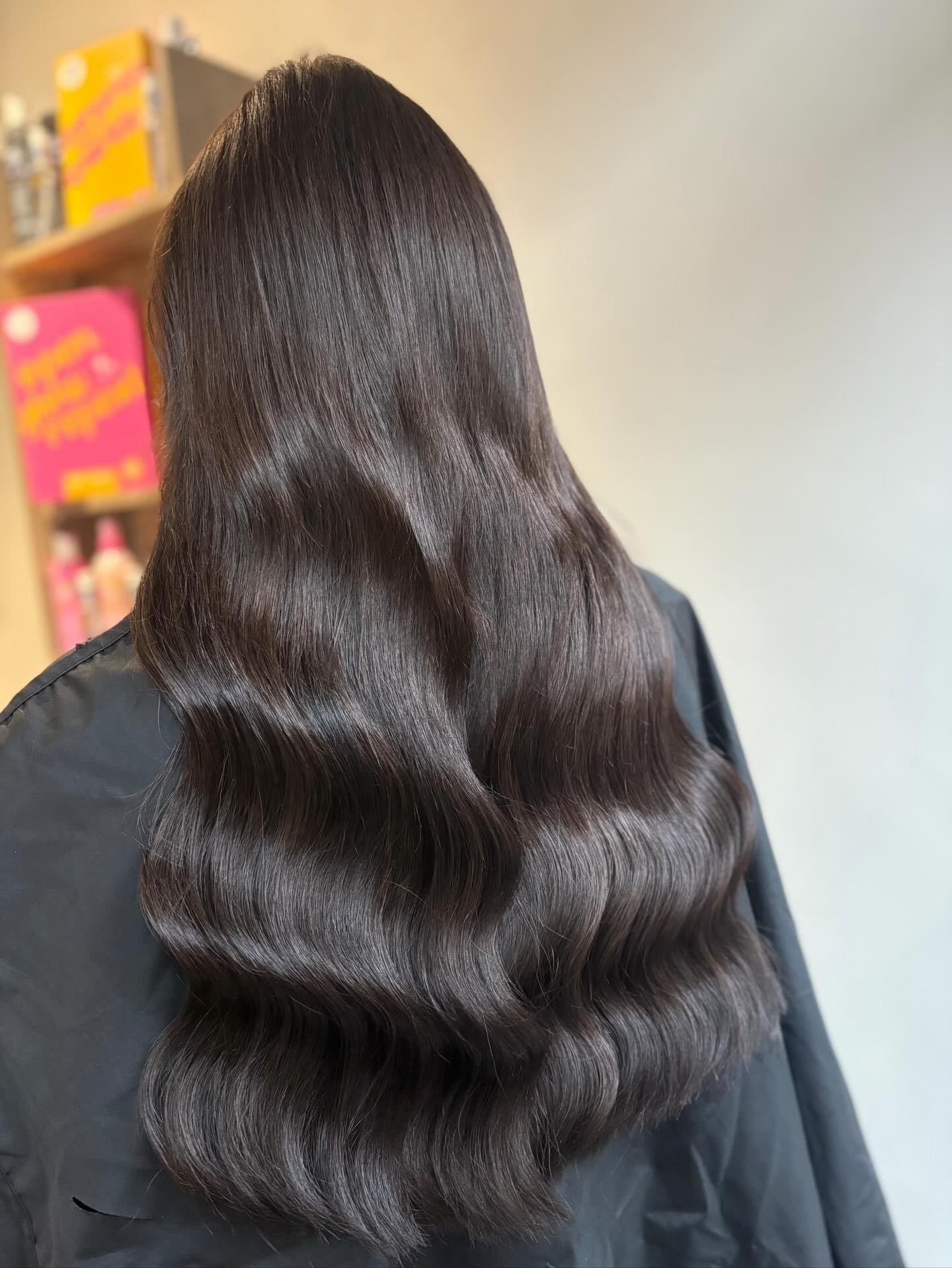 Our salons clients are loving rich, glossy chocolate tones 🍫

Dark chocolate shades are the perfect choice for any client - whether you&rsquo;re refreshing your colour or adding a natural, healthy glow. Deep, luxurious, and effortlessly shiny, this 