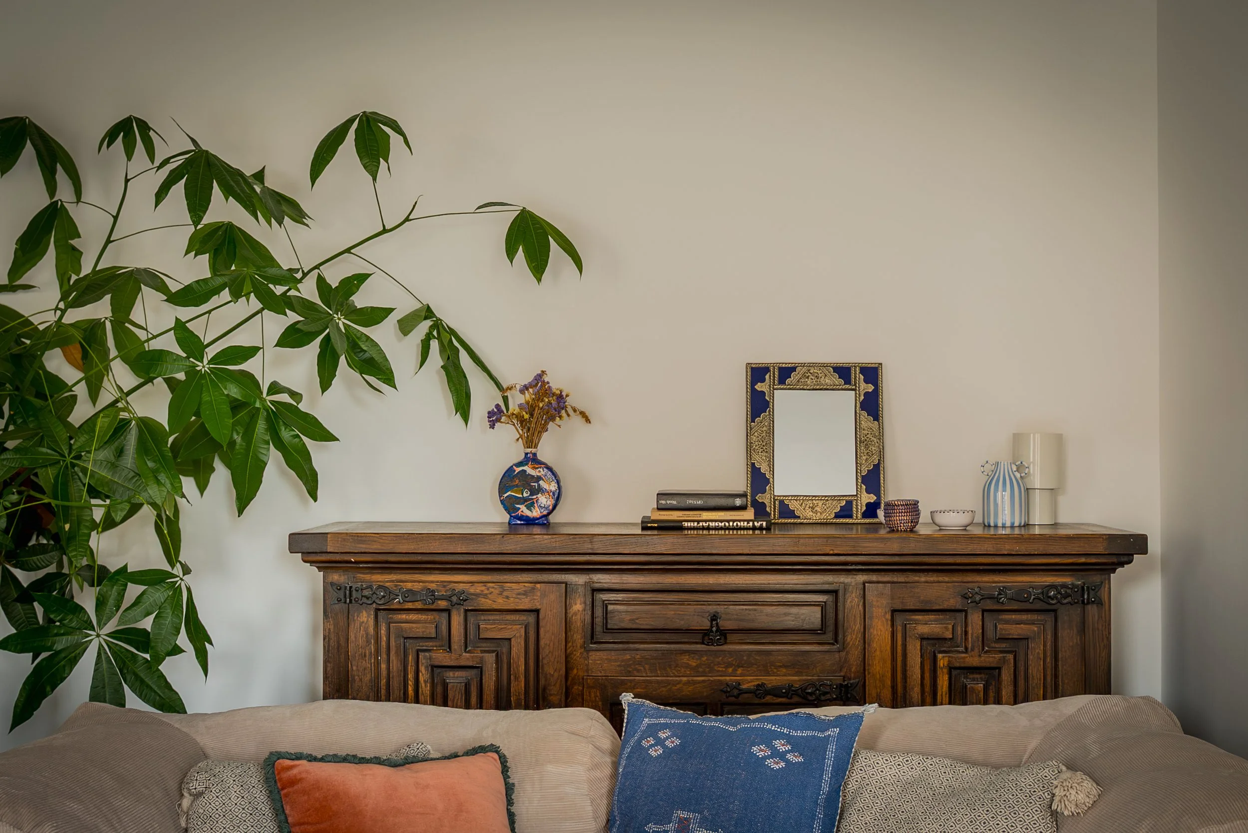 hesmaia-project-aurelia-living-room-mediterranean-style.jpg