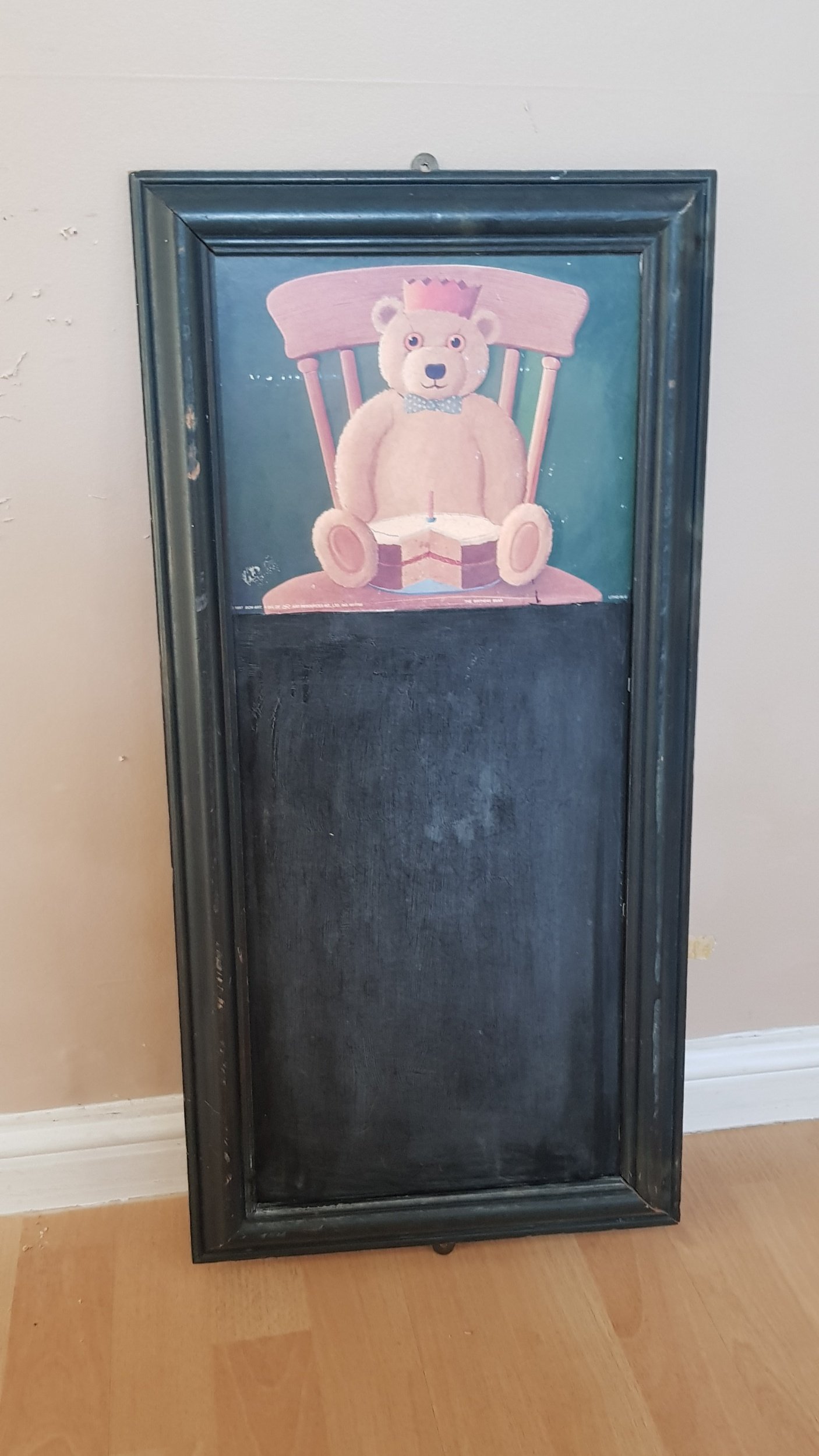 Pre-loved teddy chalk board