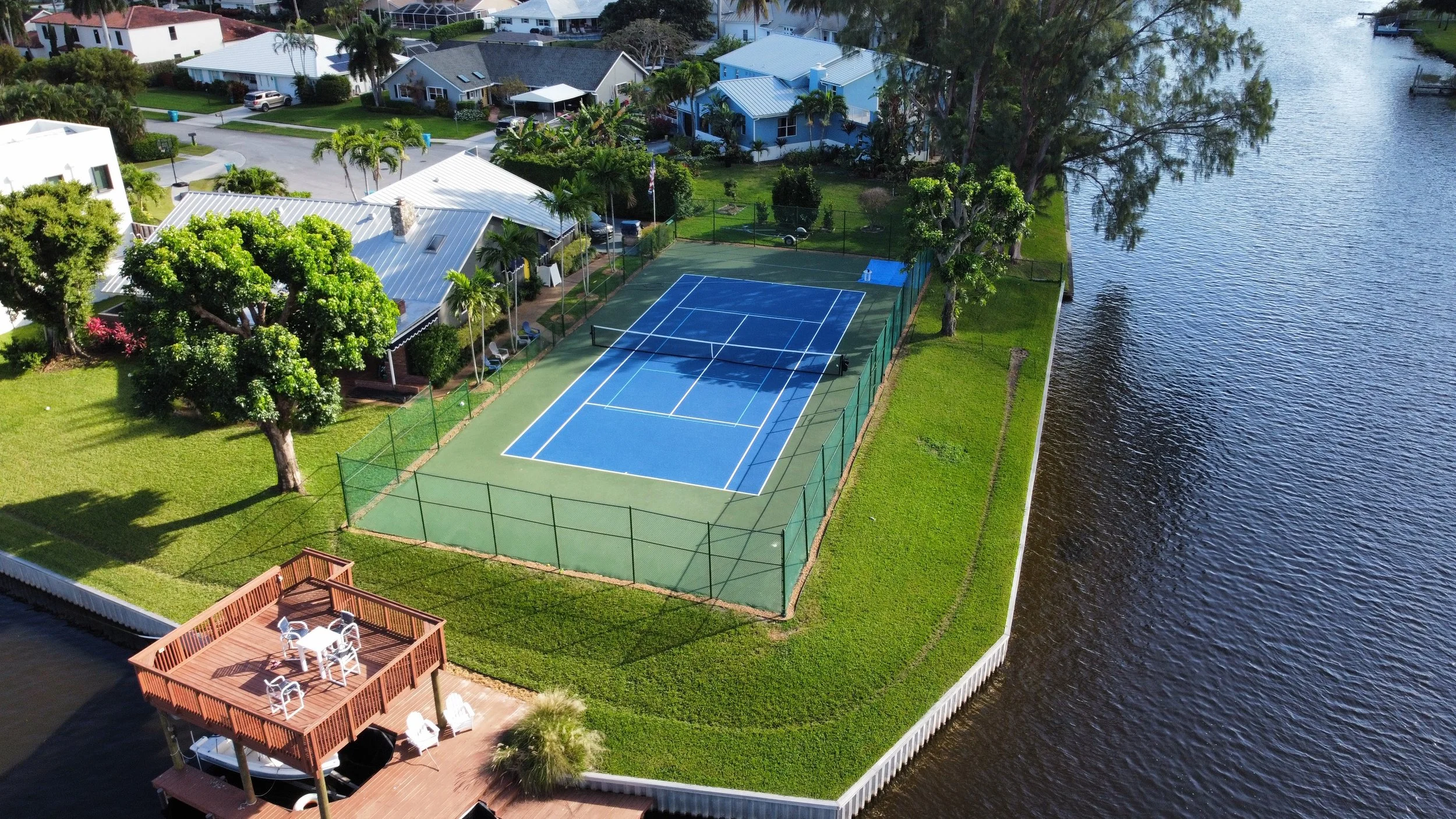 An image of The Float House.