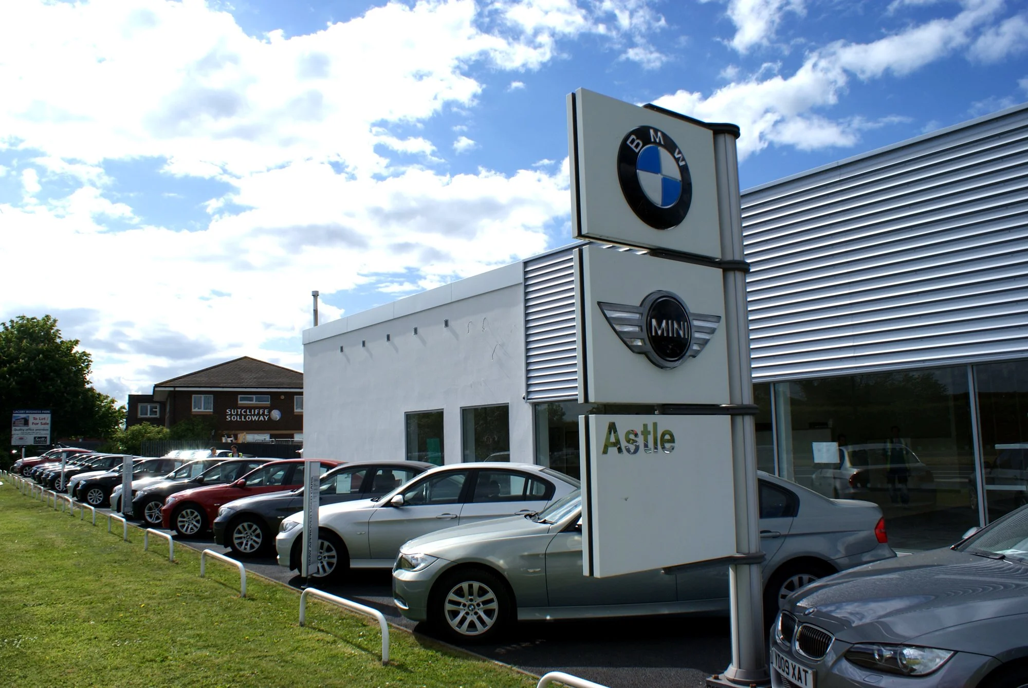 03 - Astle - 4.jpg