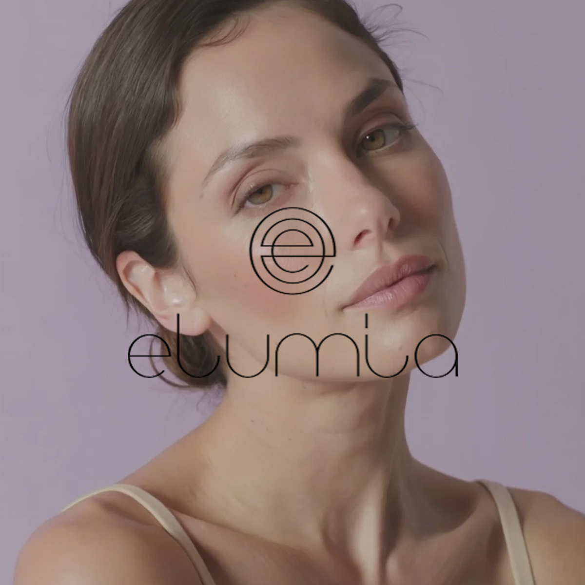 La bellezza che ti illumina. Brand naming e advertising per Elumia