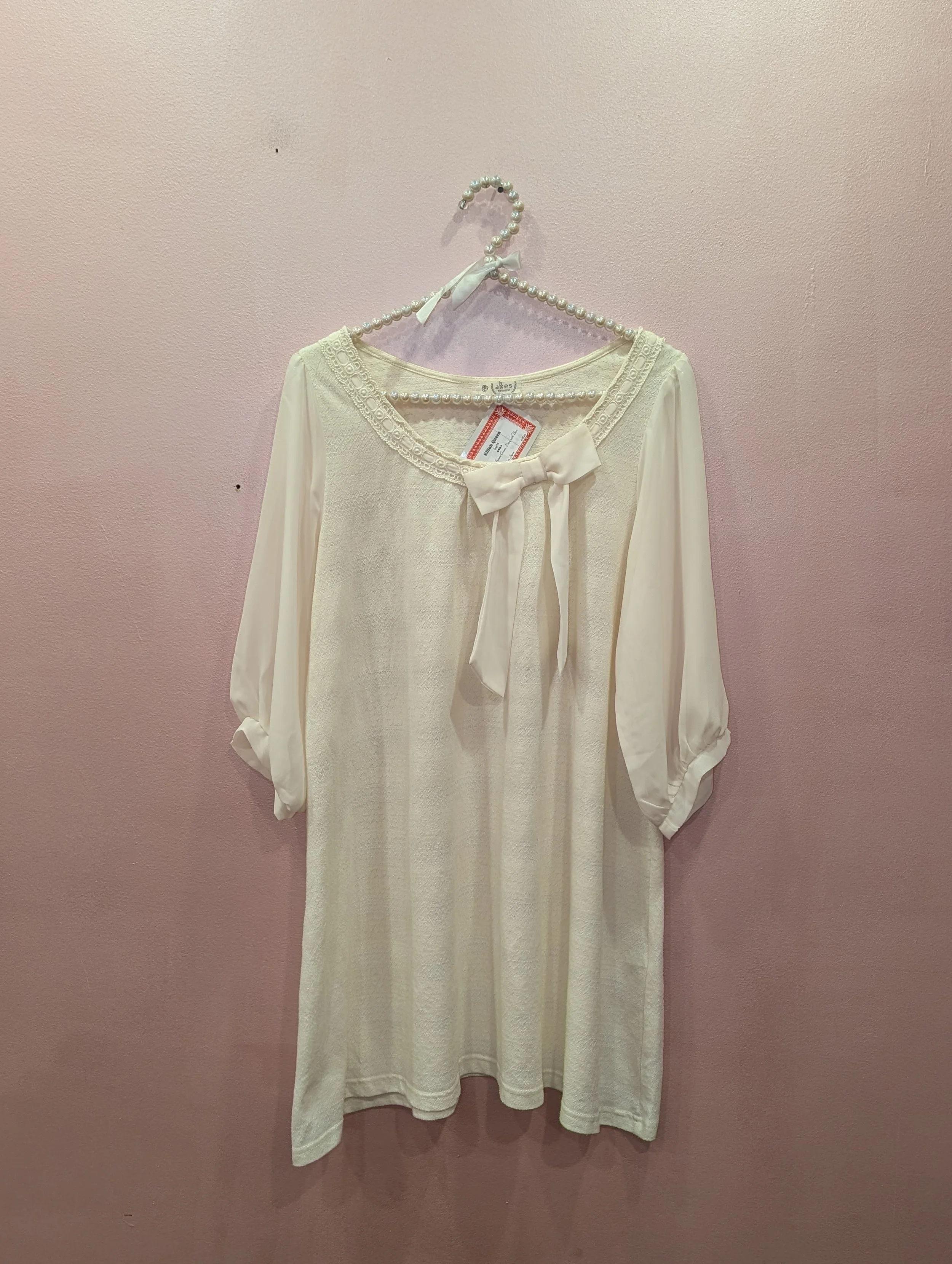 killah queen Axes Femme Cream Dress with Bow