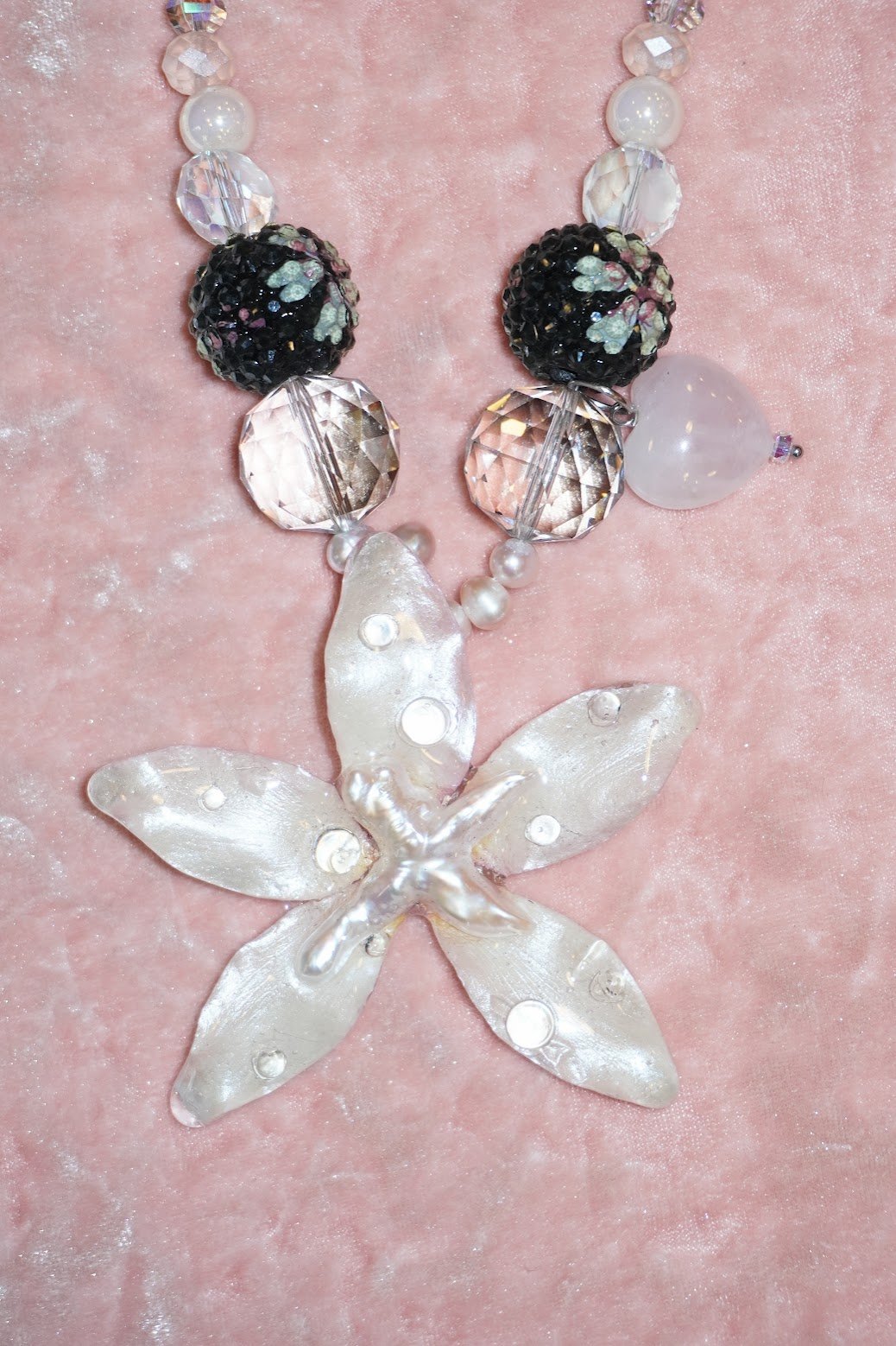 dolly dear boutique Sakura necklace