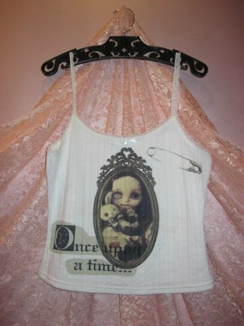 one-eyed blythe white tank