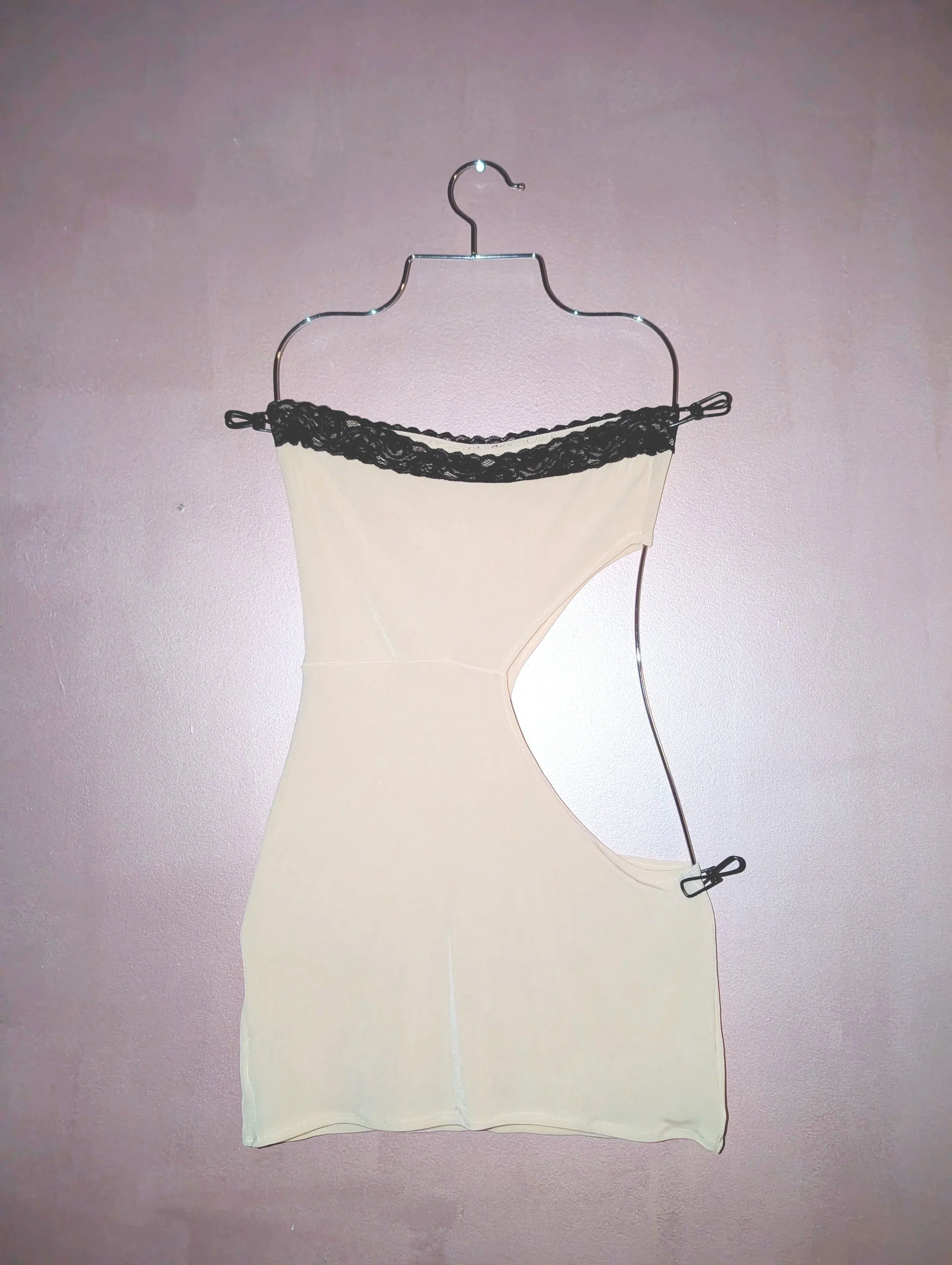SYNPH17 Ivory lace asymmetric dress