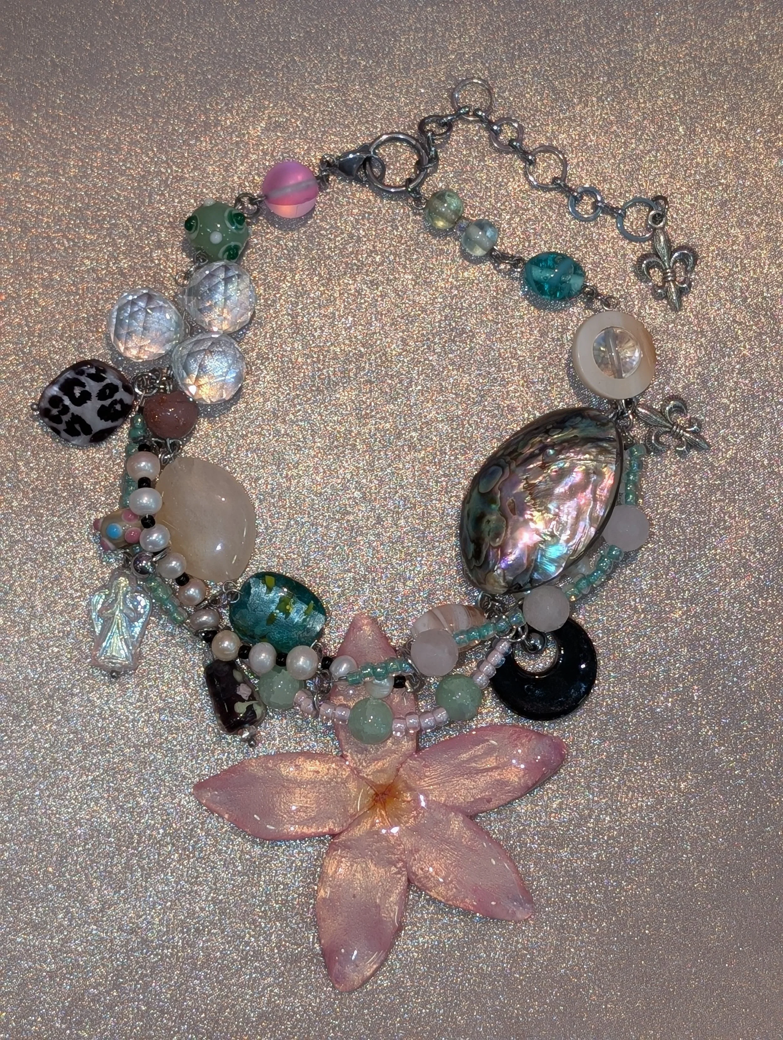 dolly dear boutiqueCatalyst necklace