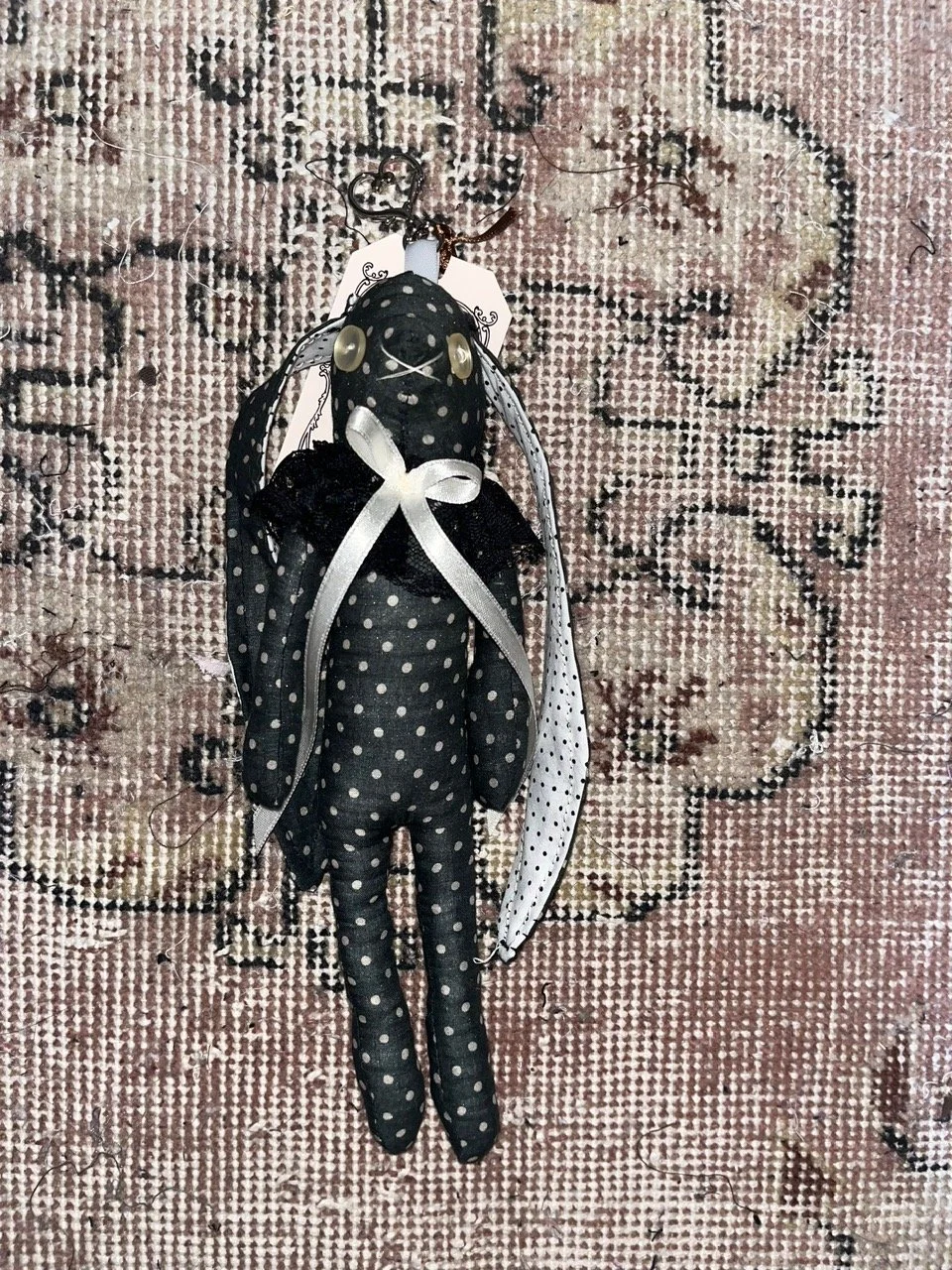 faeble Bunny Keychain - Poppyseed