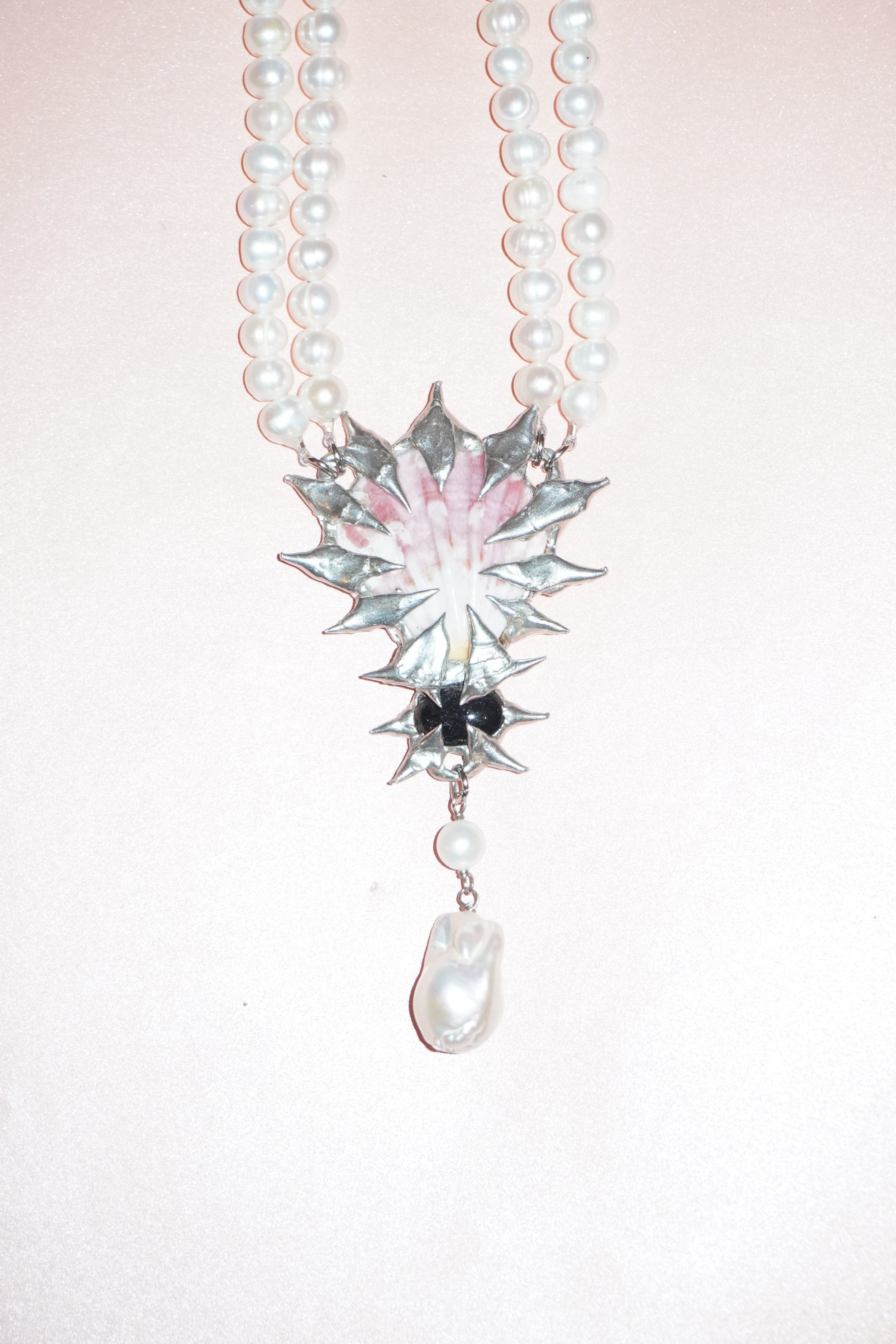 my dearest world Double Strand White Pearl Obsidian Mermaid Collar